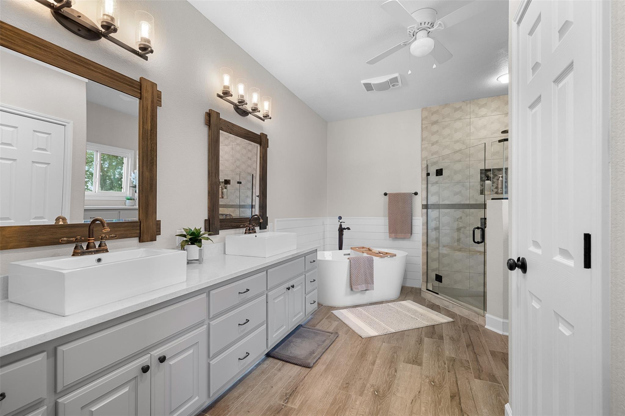 577 Herron TRL, McDade
