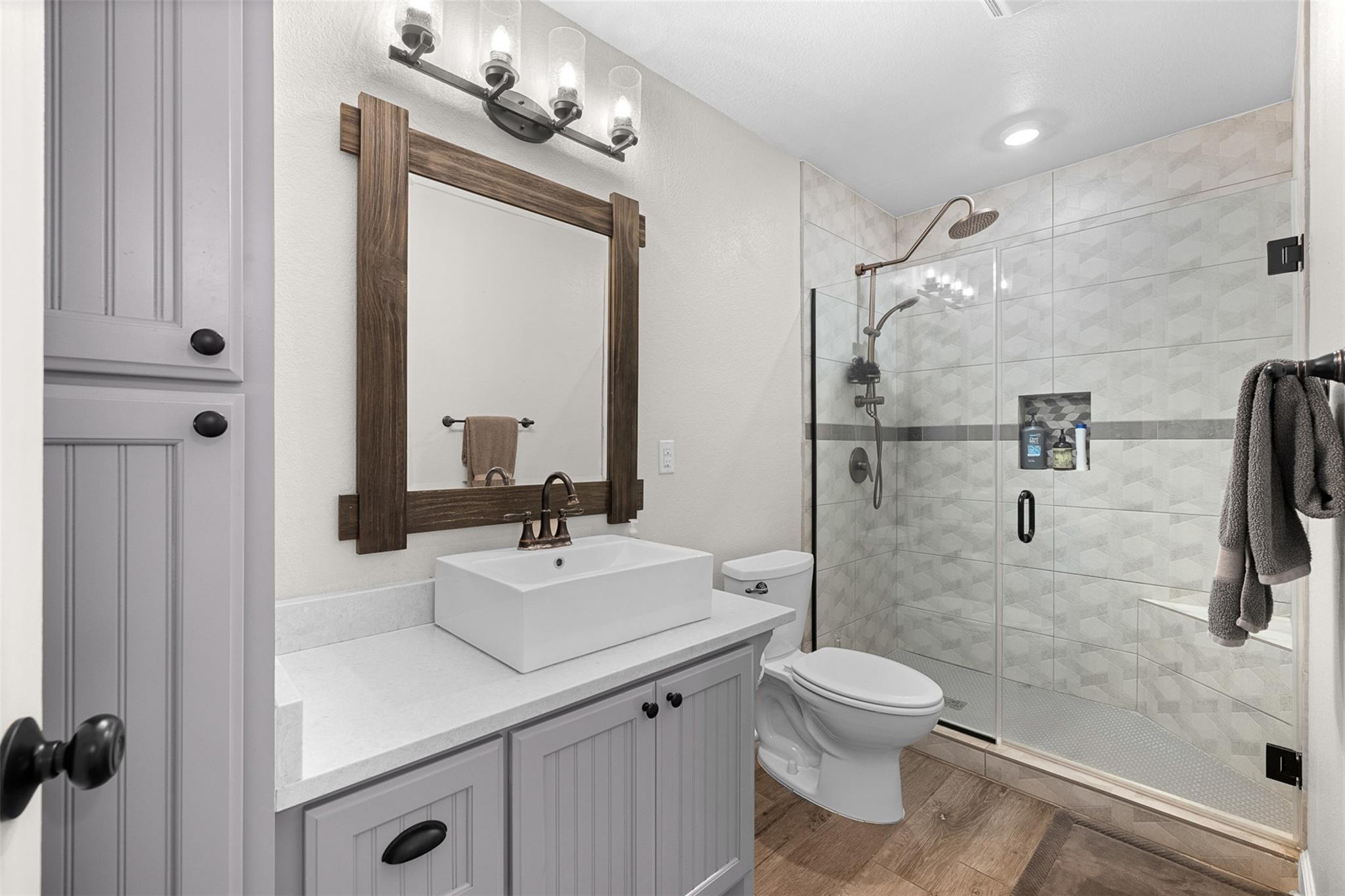 577 Herron TRL, McDade