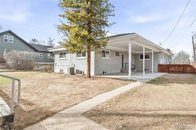2258-2268 W Maplewood Avenue