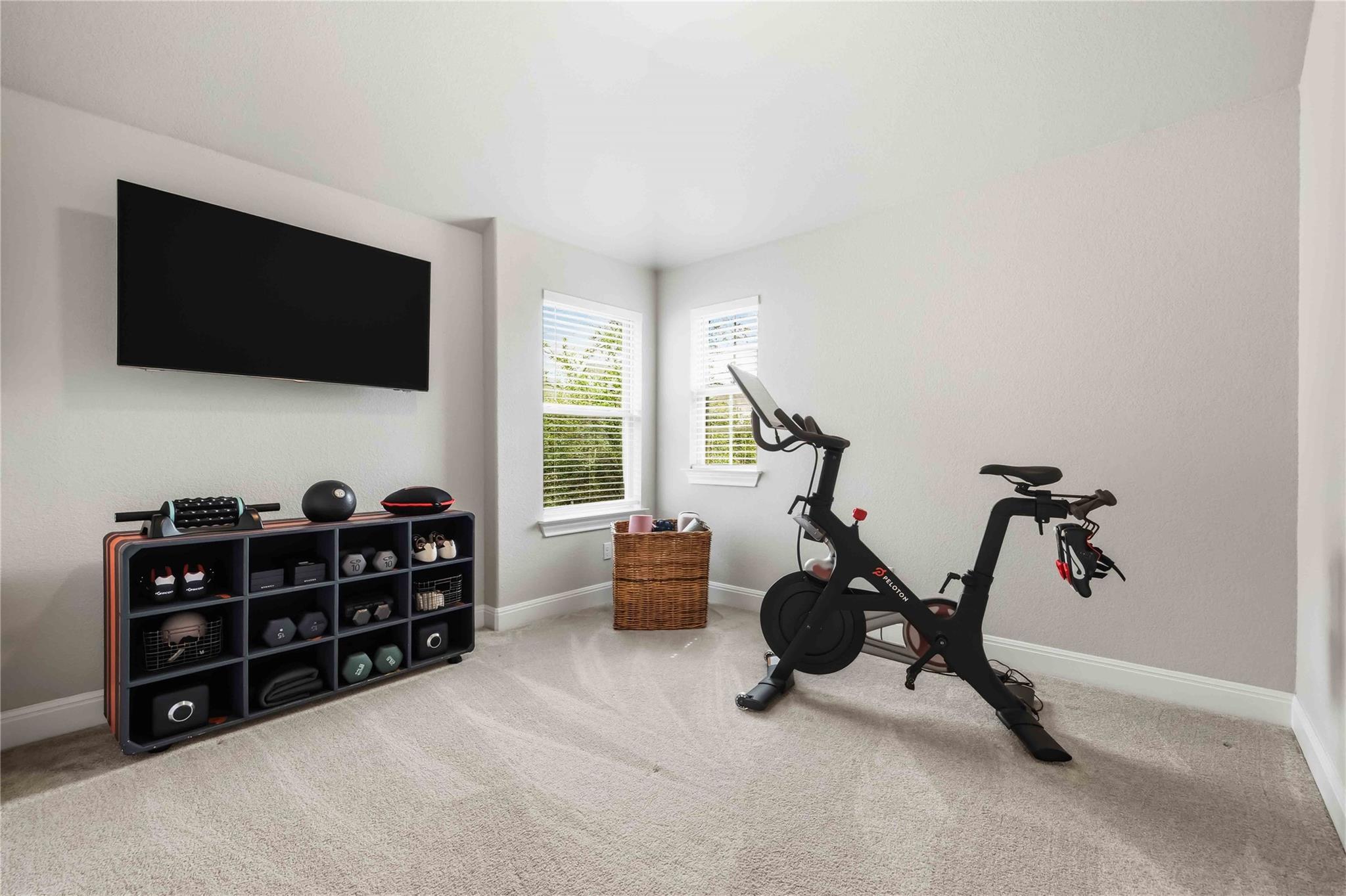 15612 Cabrillo WAY
