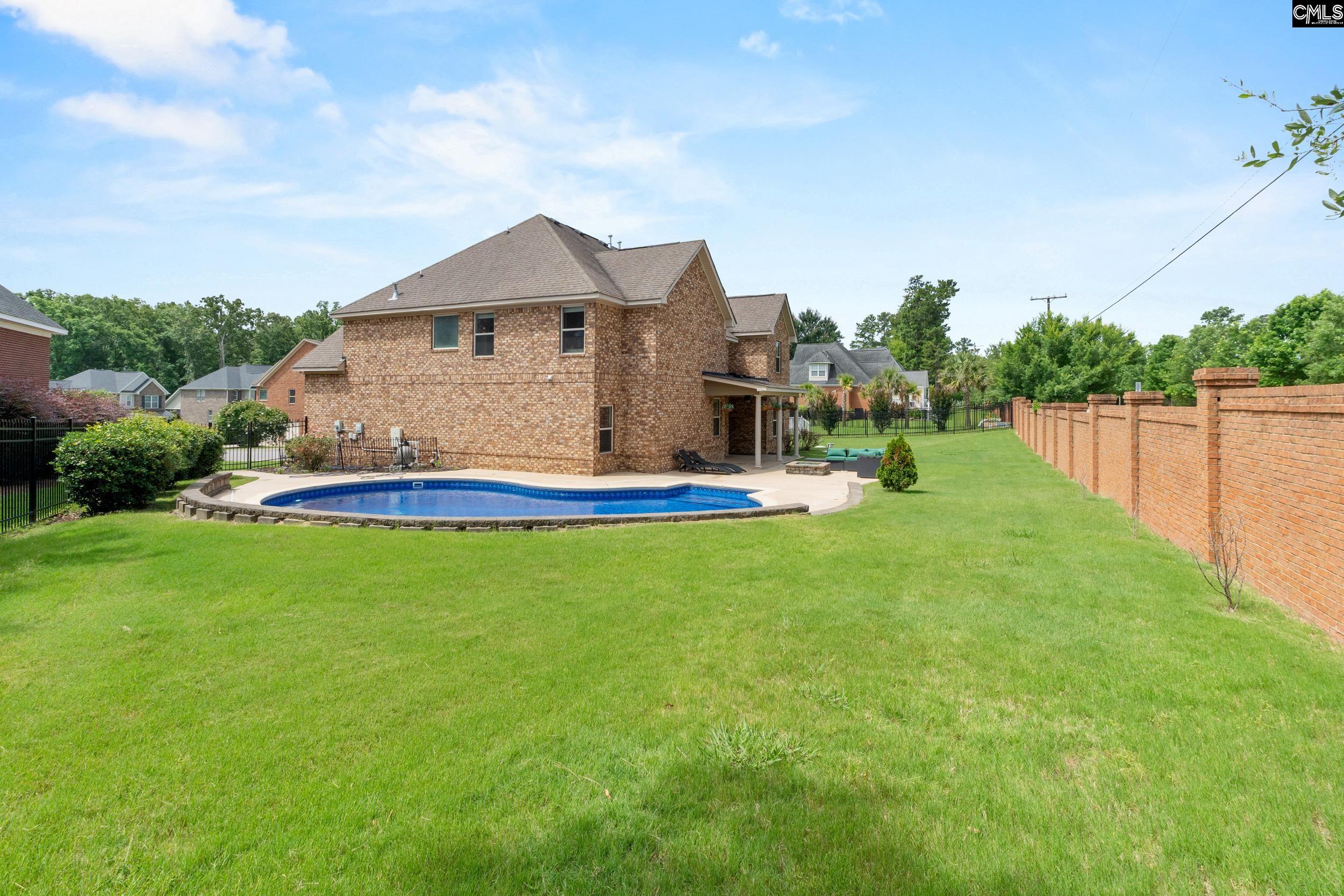 37 Crystal Harbor Court
