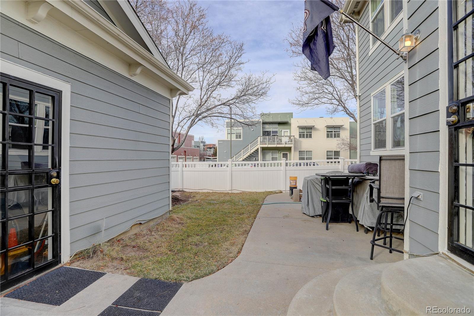 2799 Syracuse Court