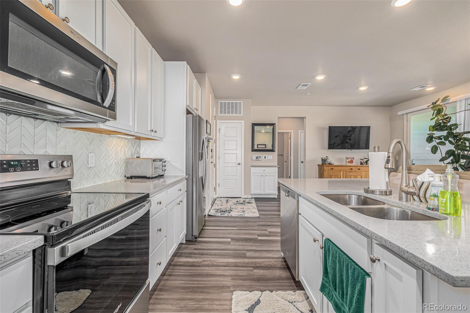 9291 Twenty Mile Road Unit: 403