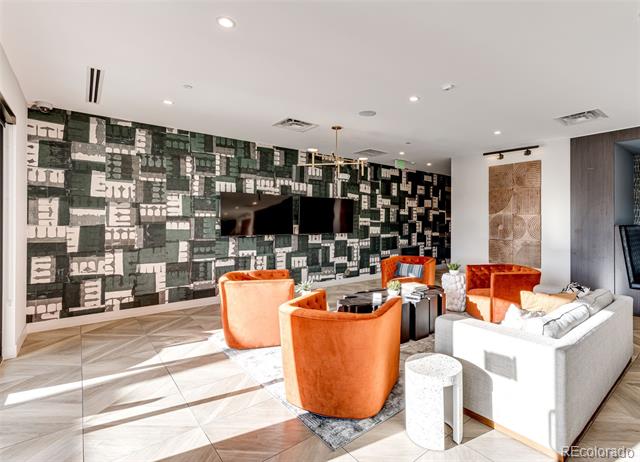 20 Wilcox Street Unit: 409