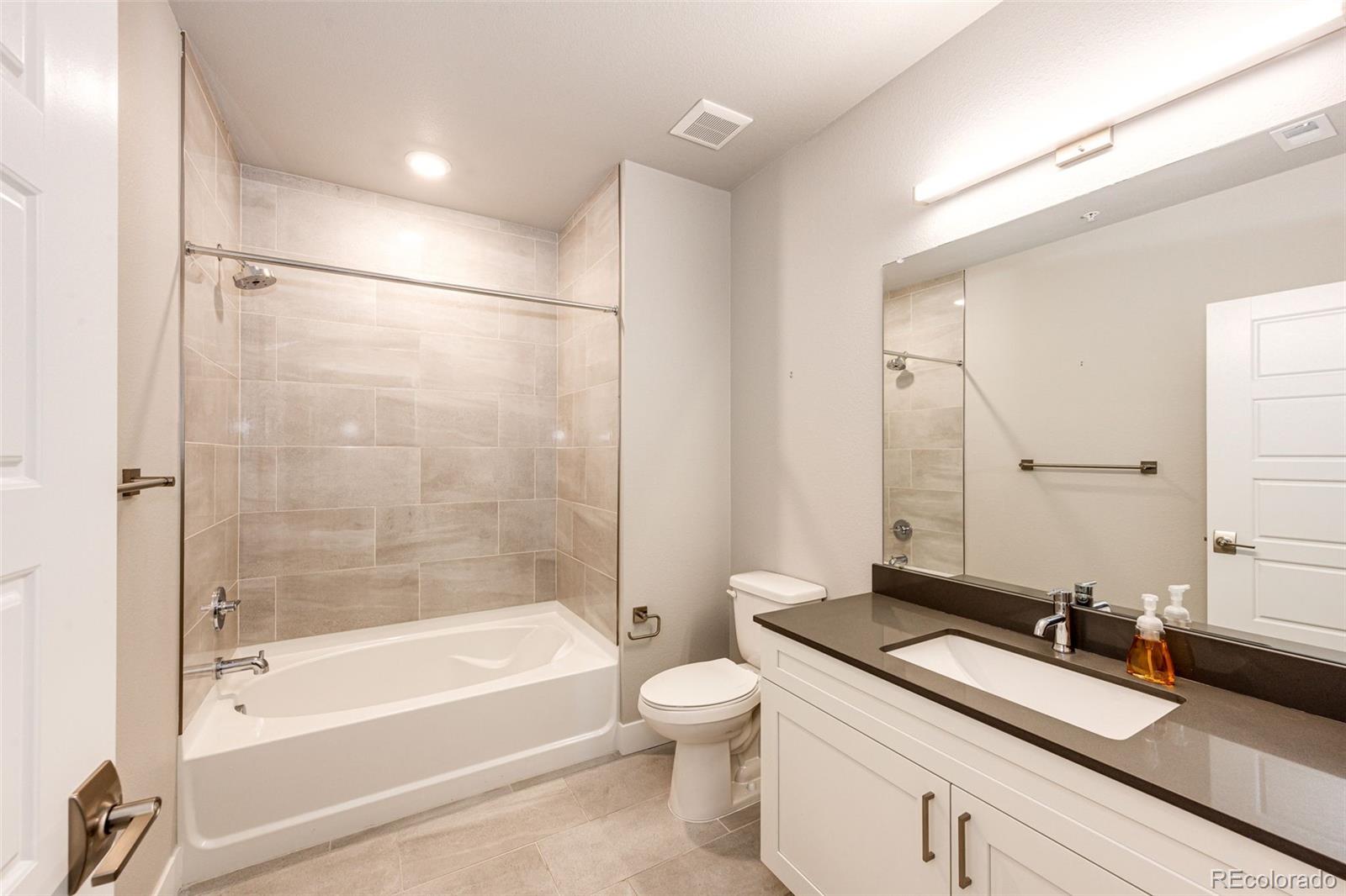 20 Wilcox Street Unit: 409