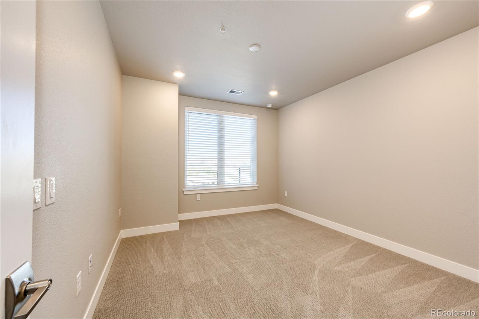 20 Wilcox Street Unit: 409
