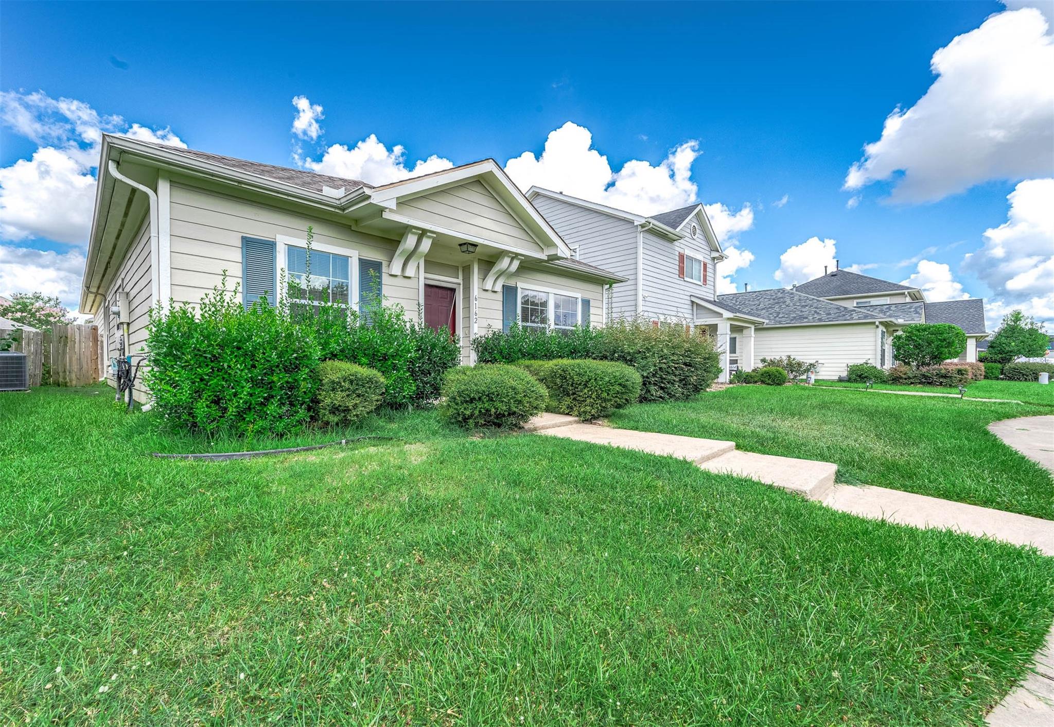 6162 Settlers Lake Circle E