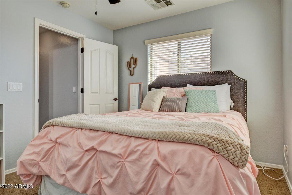 2983 E HARRISON Street