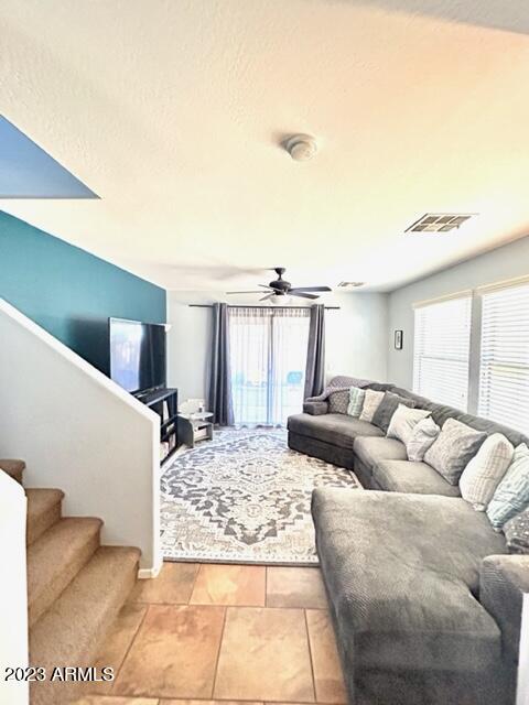 2983 E HARRISON Street