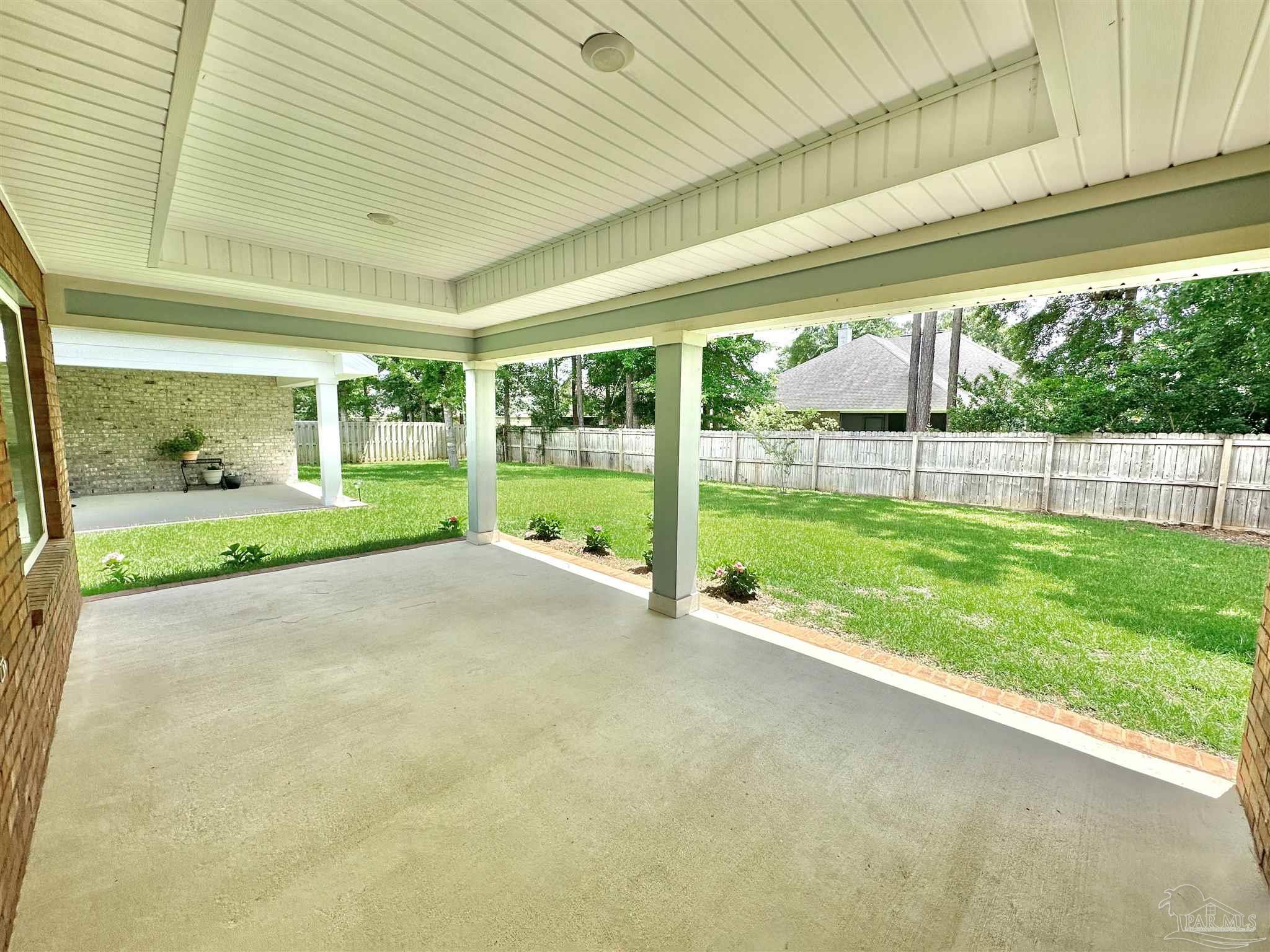 5631 Dunridge Dr