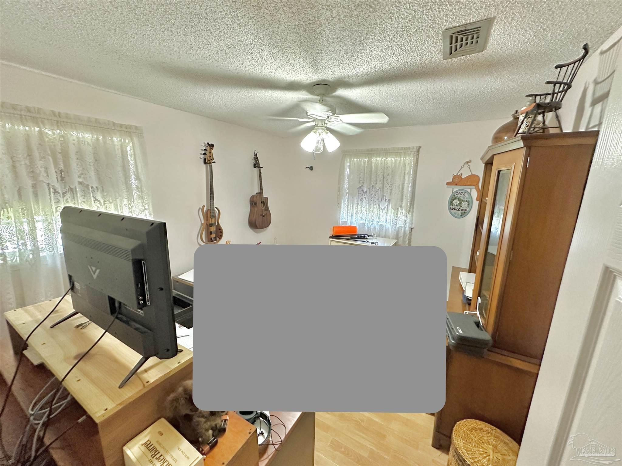 2704 Memphis Cir