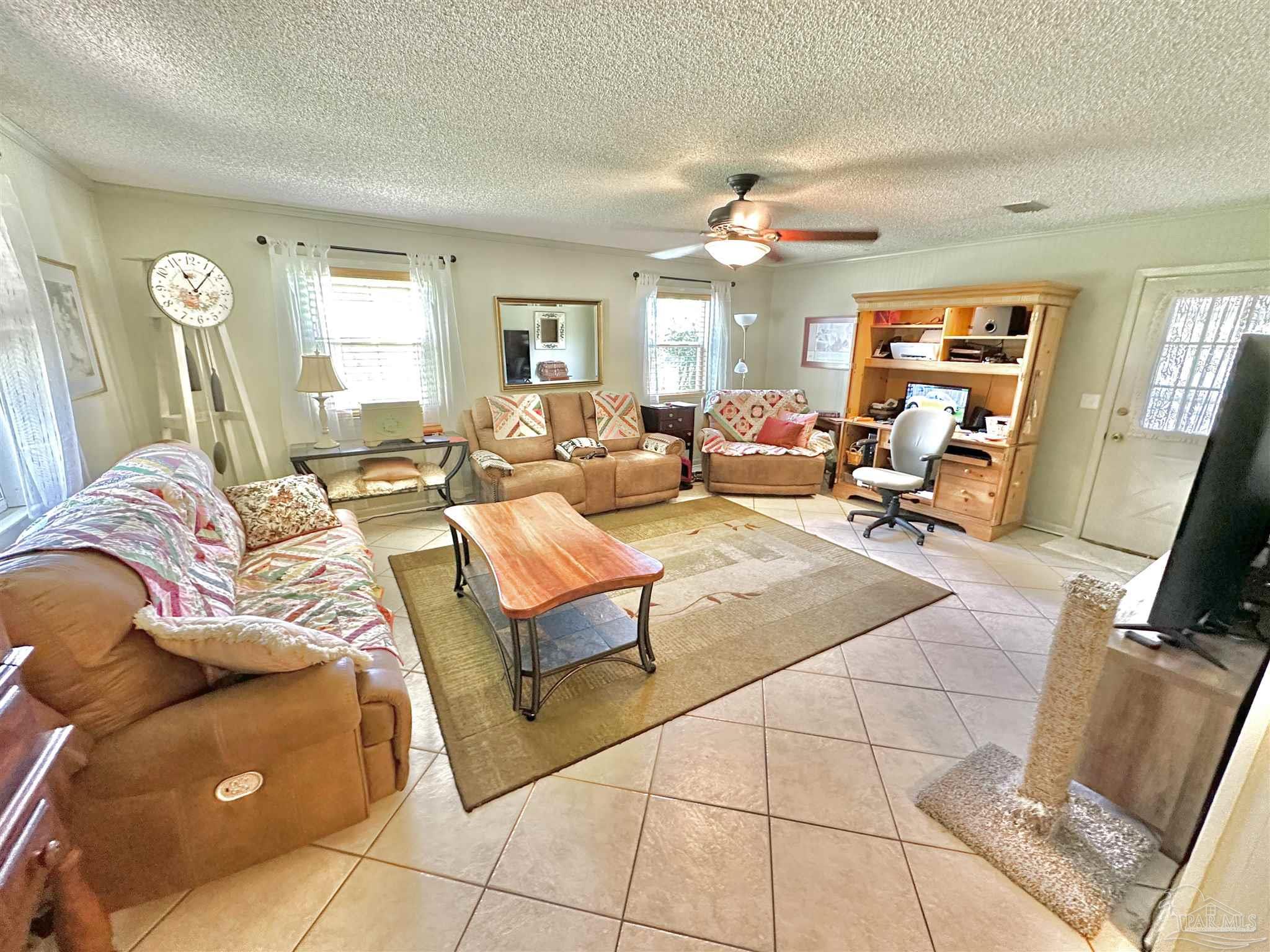 2704 Memphis Cir