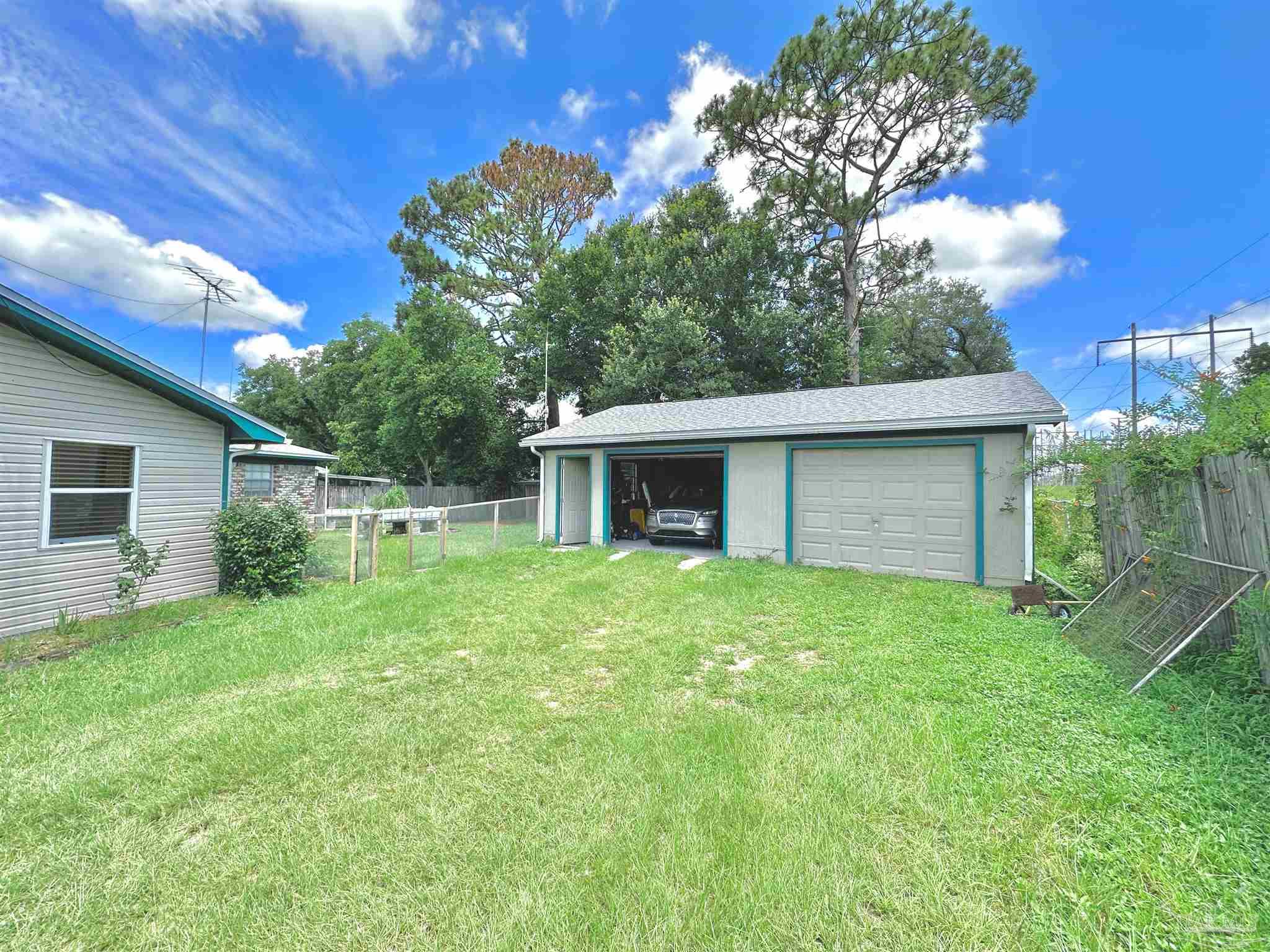 2704 Memphis Cir