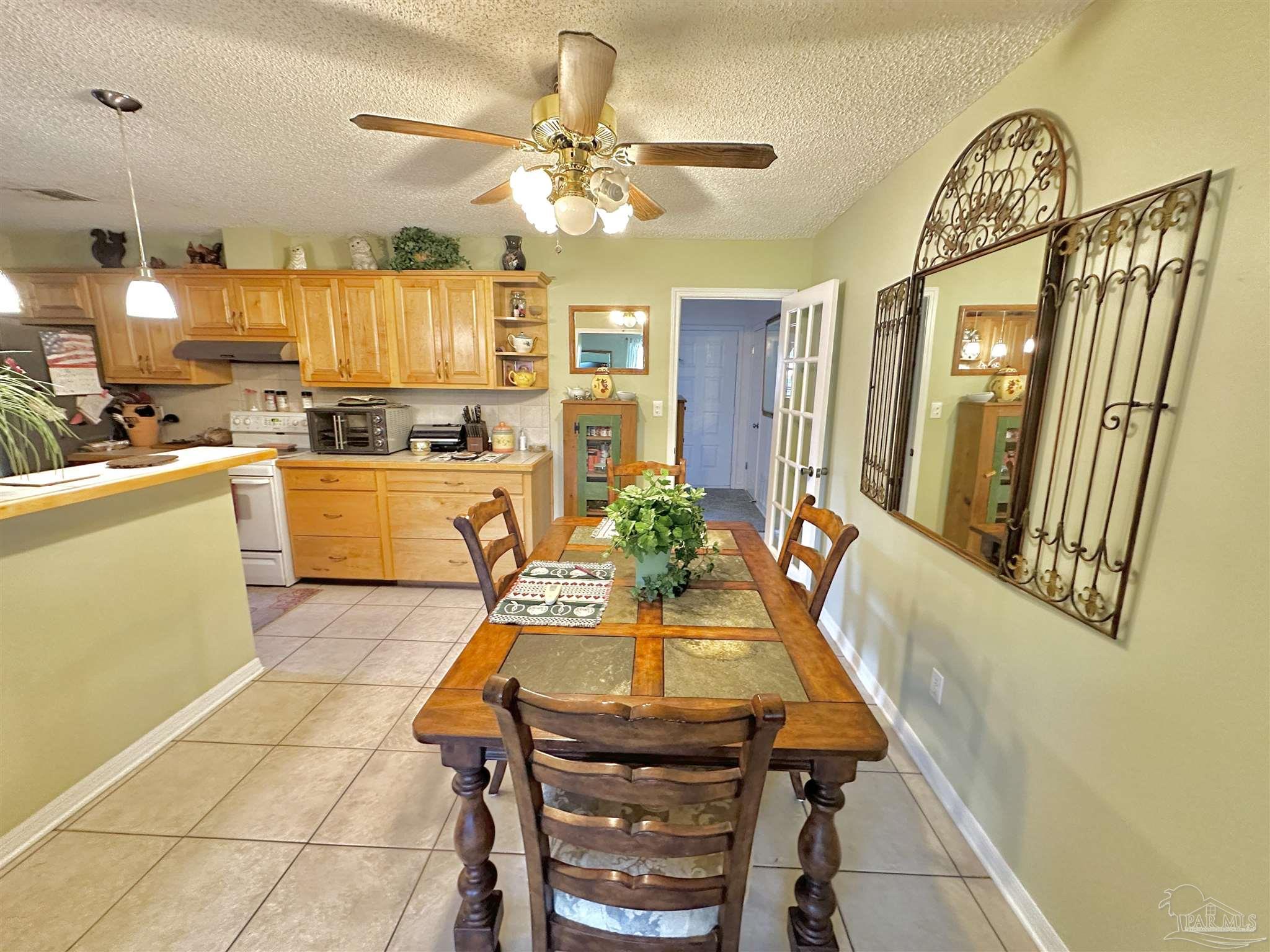 2704 Memphis Cir