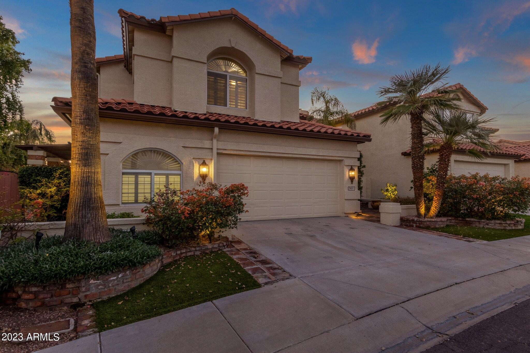 5019 E LA MIRADA Way