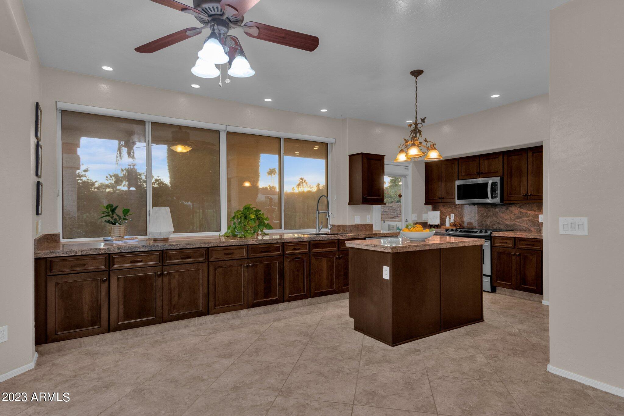 5019 E LA MIRADA Way