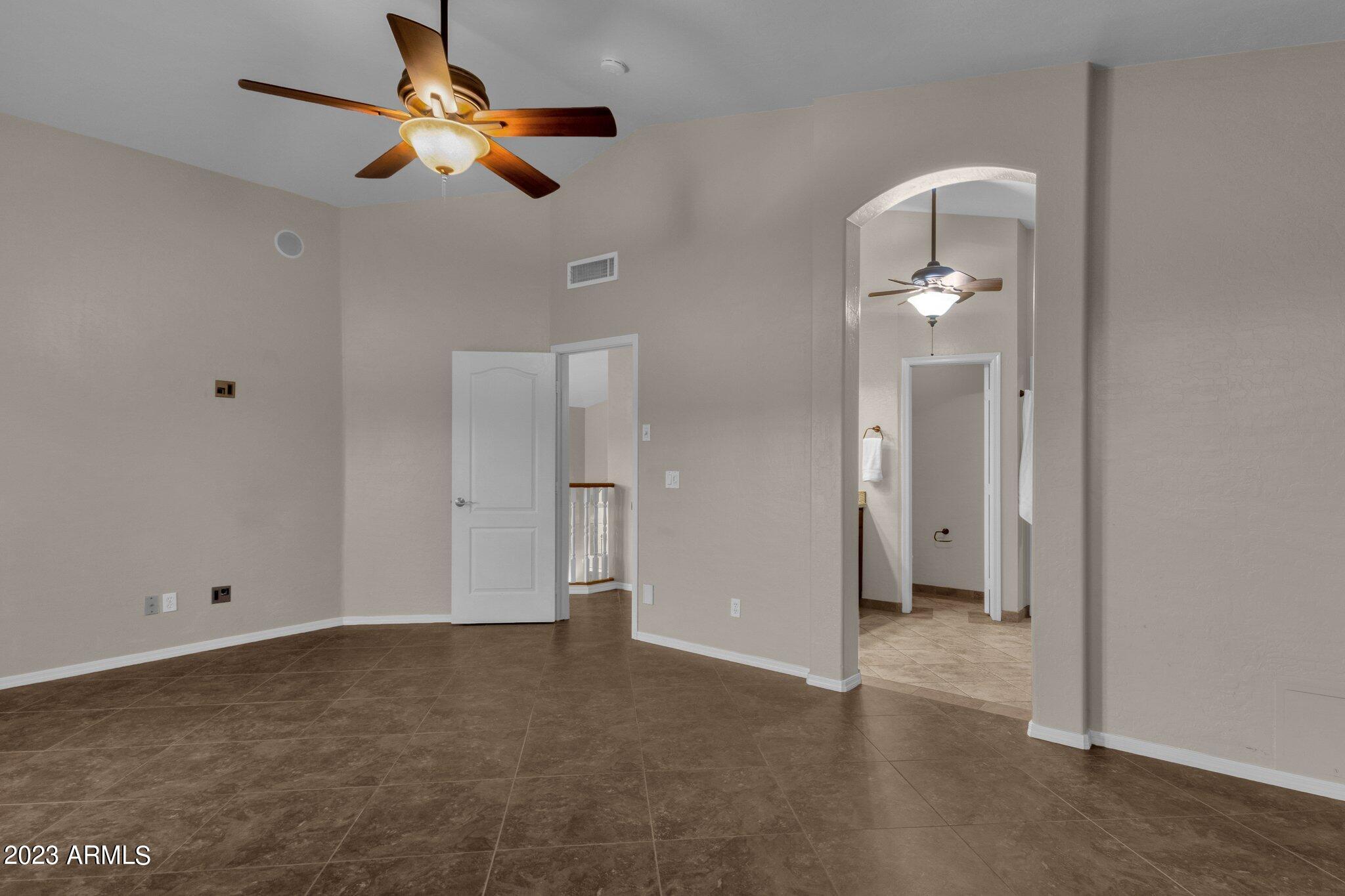 5019 E LA MIRADA Way