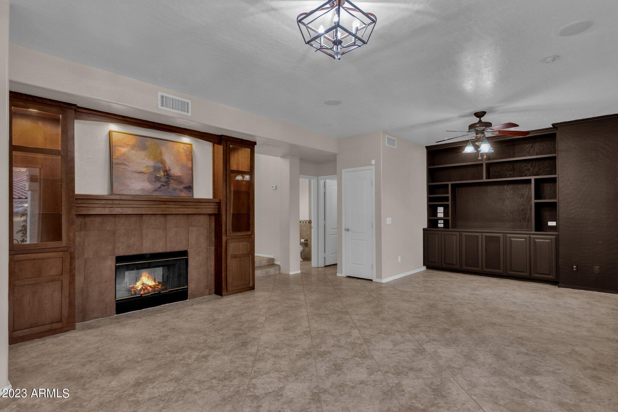 5019 E LA MIRADA Way