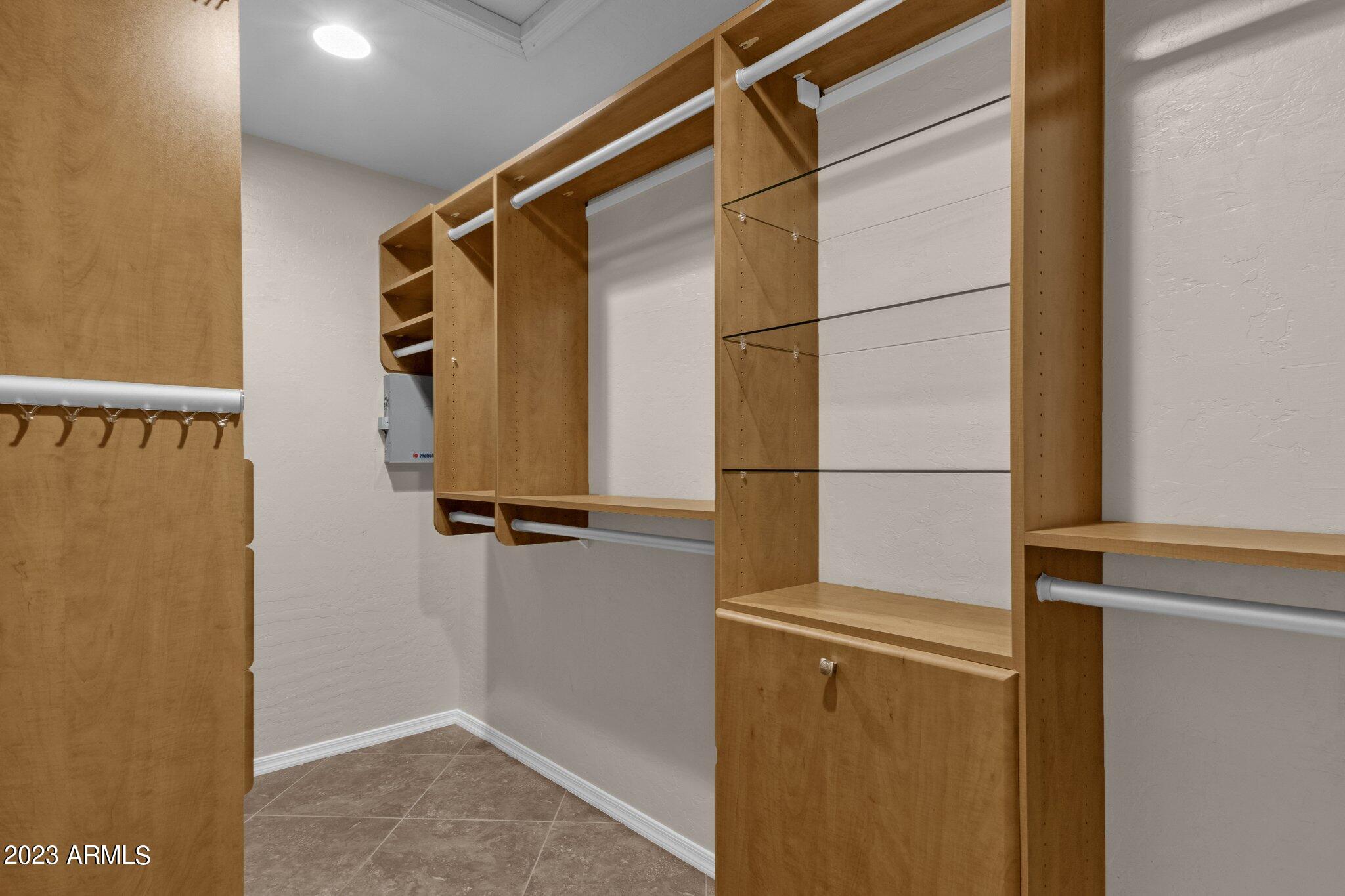 5019 E LA MIRADA Way