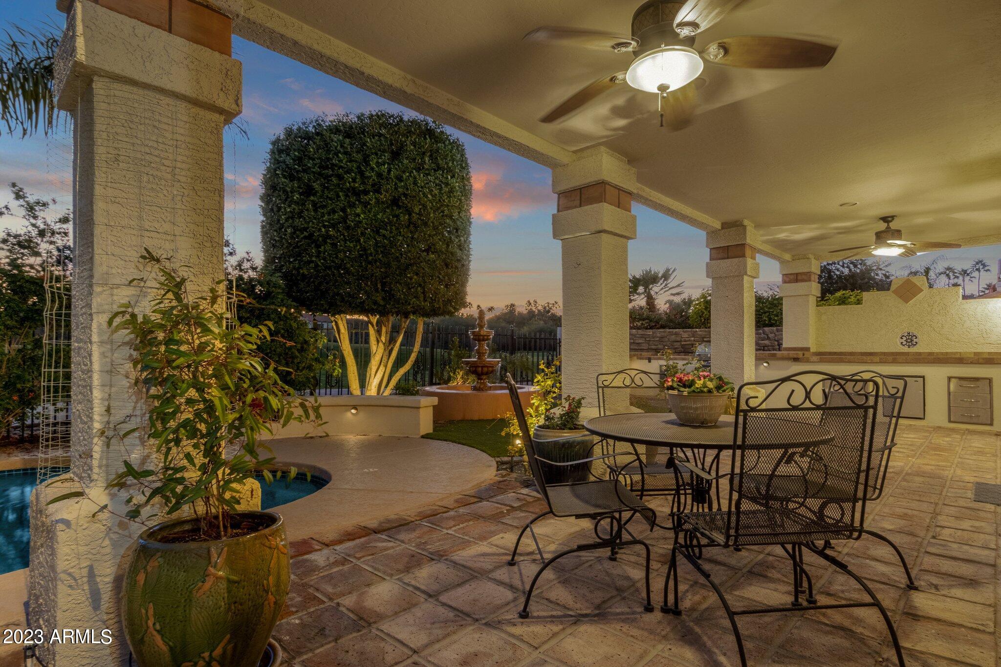 5019 E LA MIRADA Way