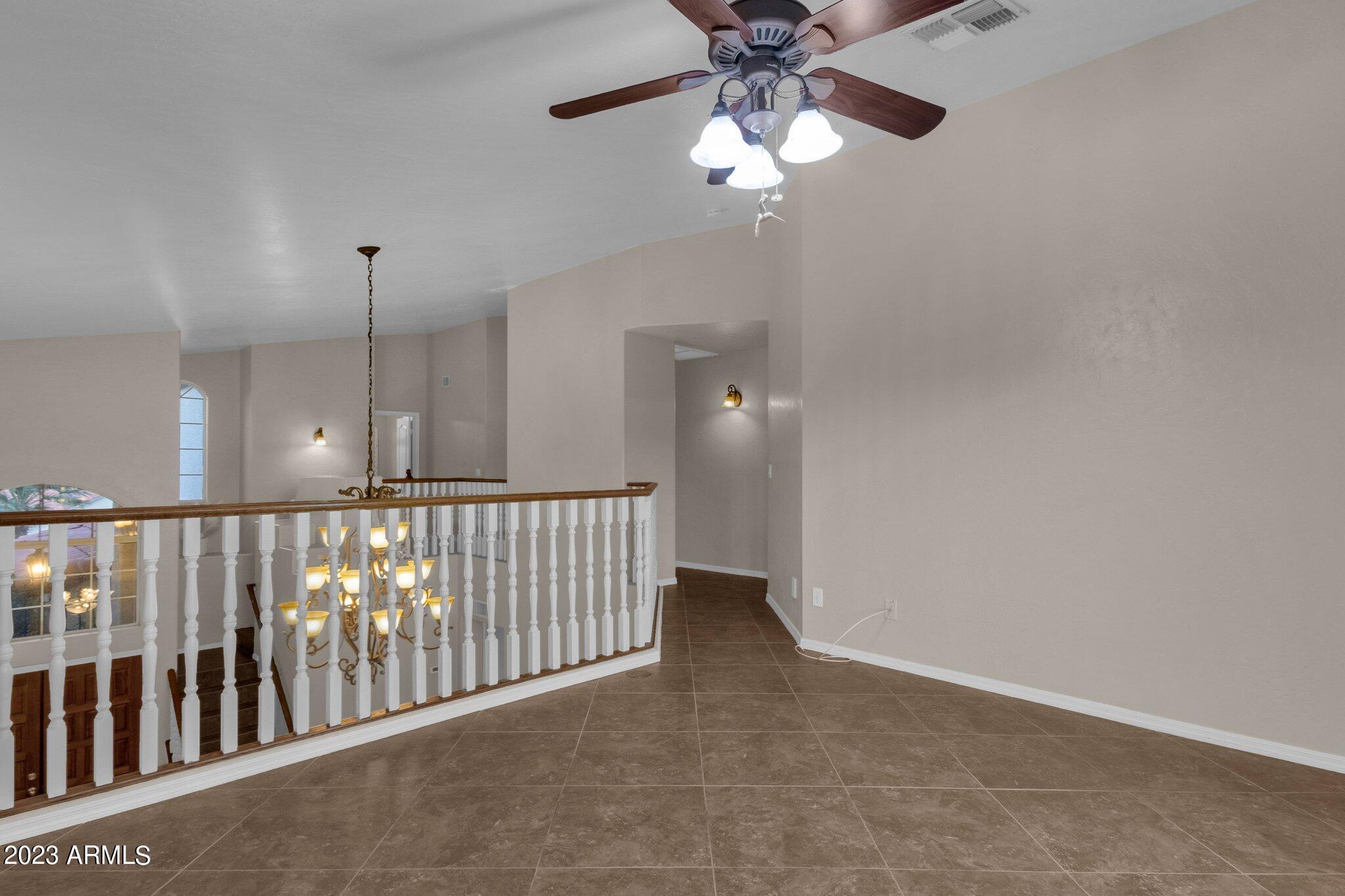 5019 E LA MIRADA Way