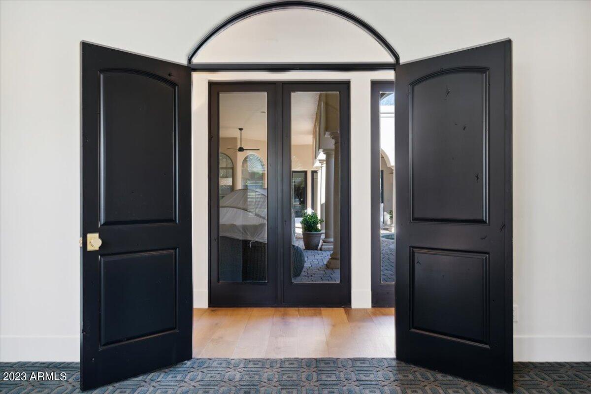 1225 E WARNER Road # 1