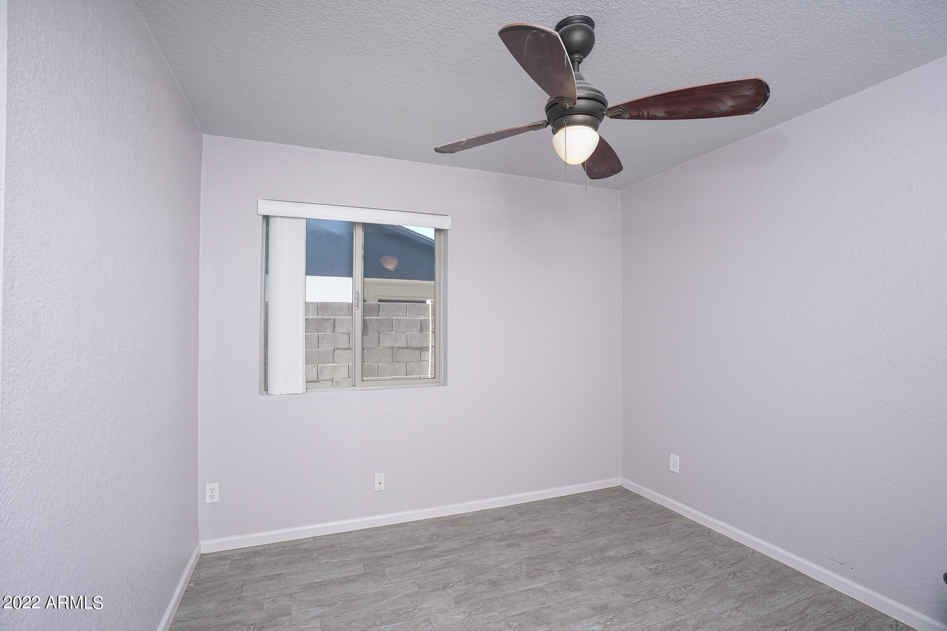 752 W LOS LAGOS VISTA Avenue
