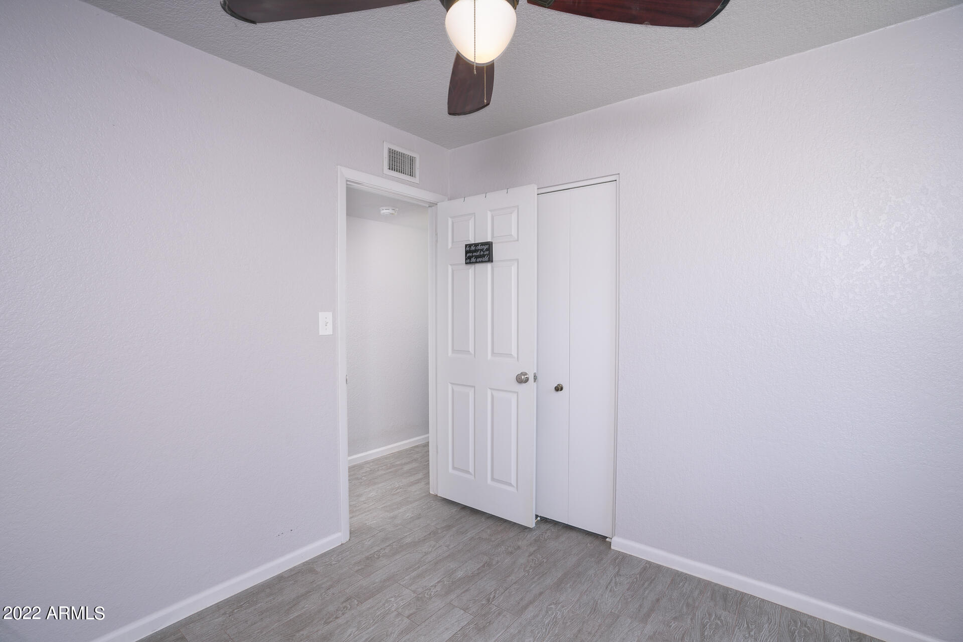 752 W LOS LAGOS VISTA Avenue