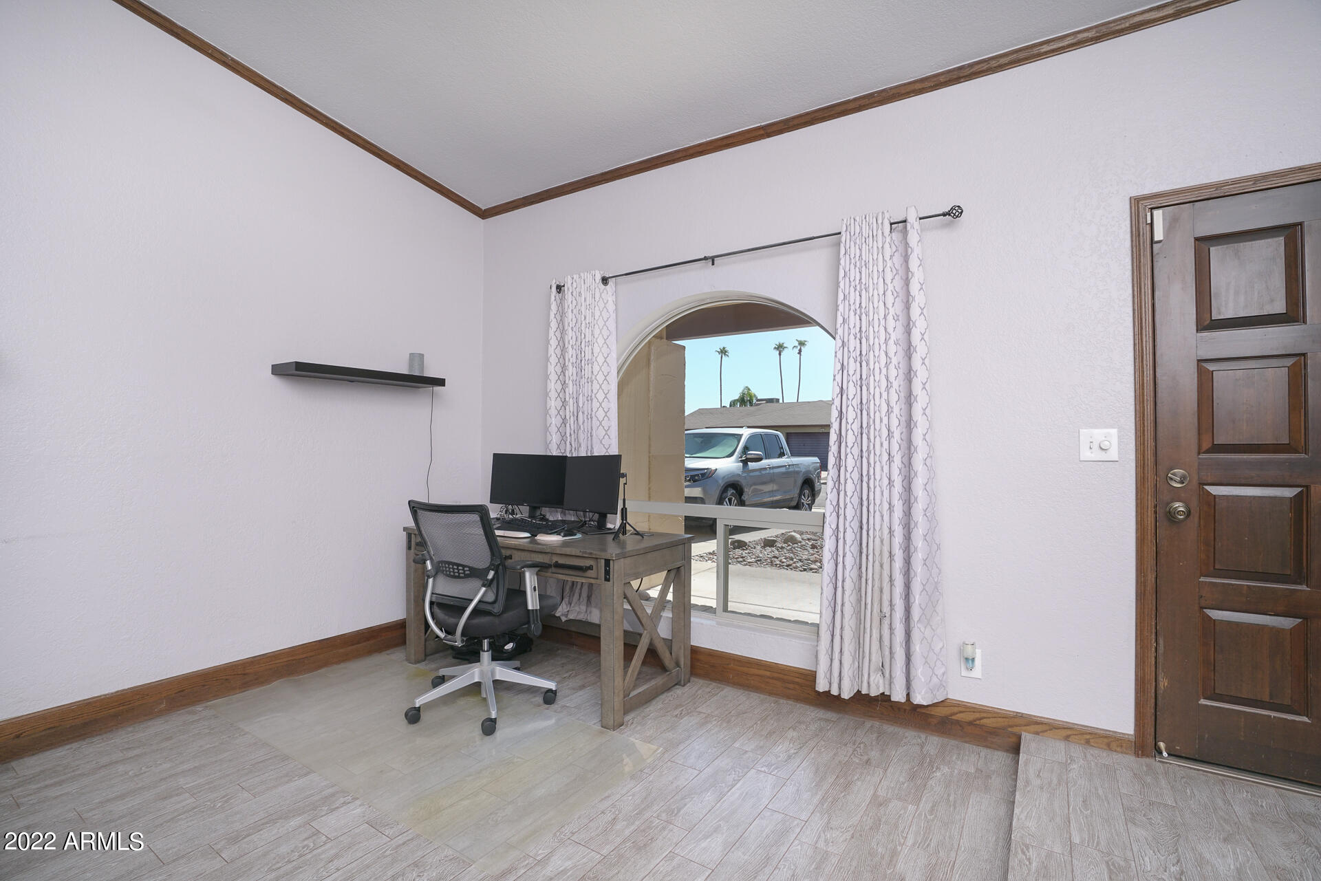 752 W LOS LAGOS VISTA Avenue