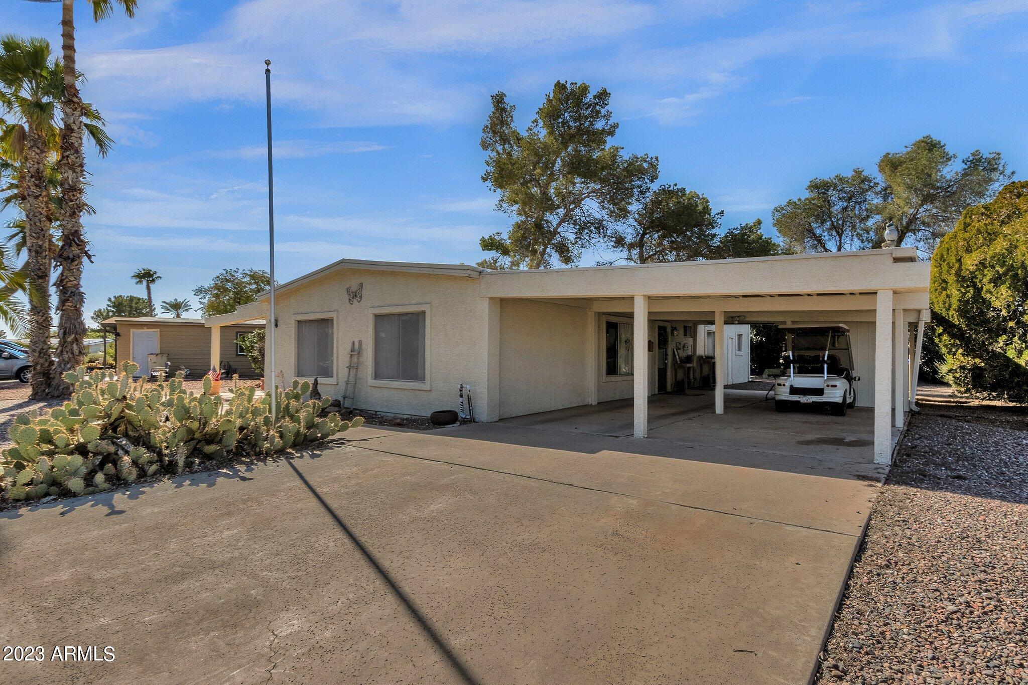 26014 S COUNTRY CLUB Drive