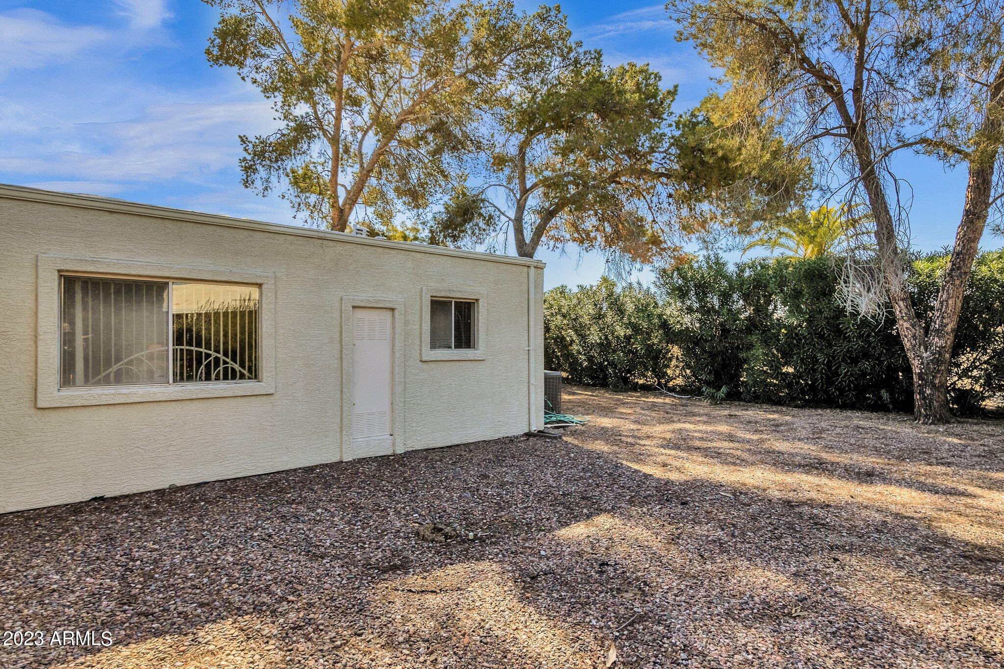 26014 S COUNTRY CLUB Drive