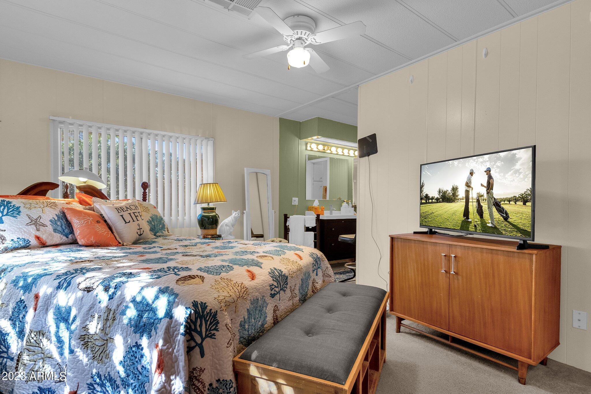 26014 S COUNTRY CLUB Drive