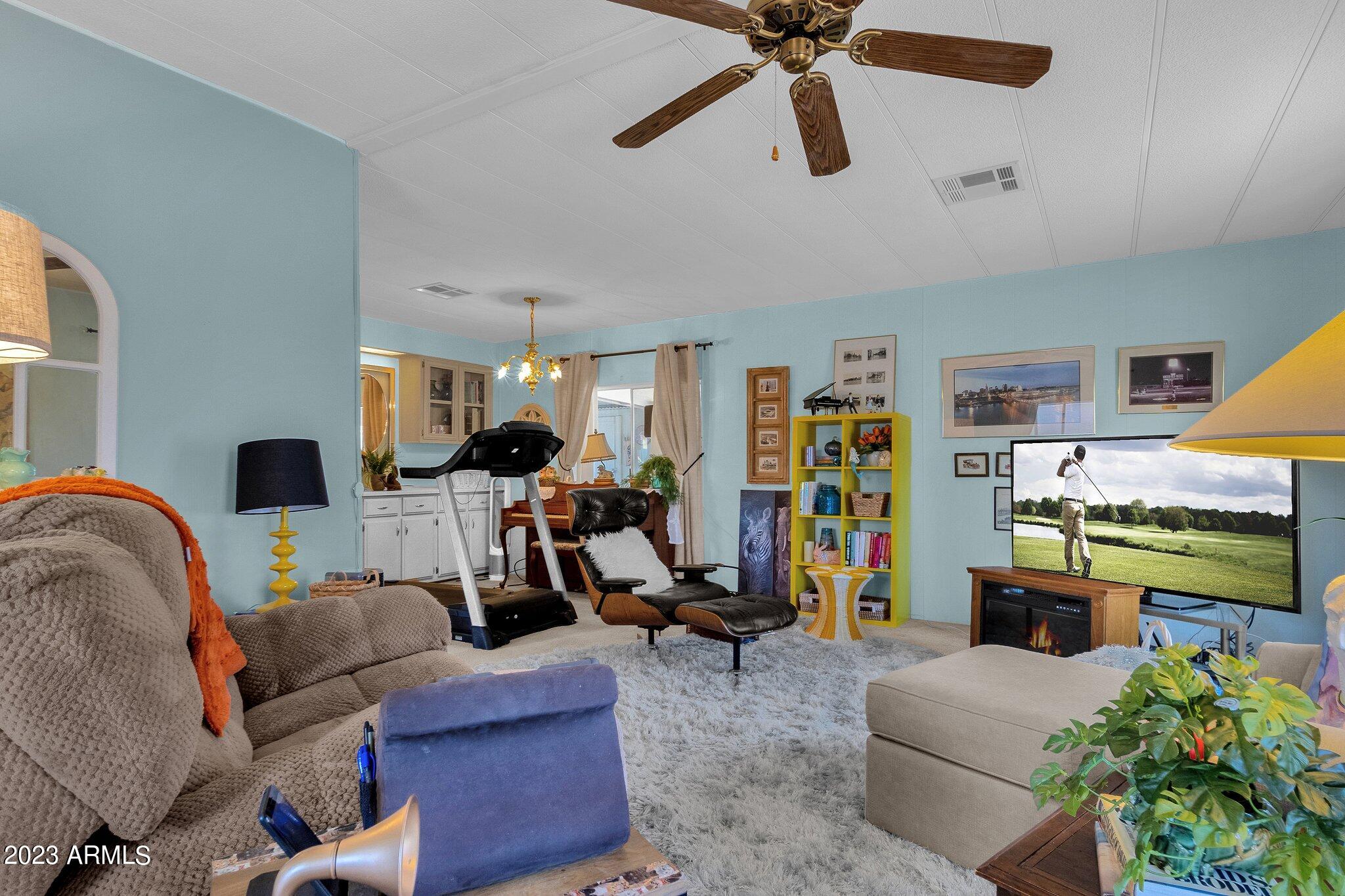 26014 S COUNTRY CLUB Drive