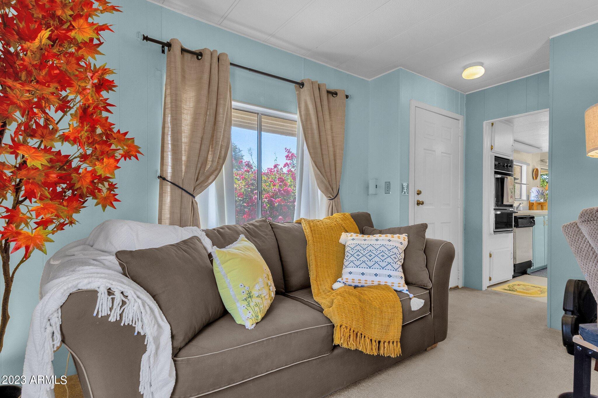 26014 S COUNTRY CLUB Drive