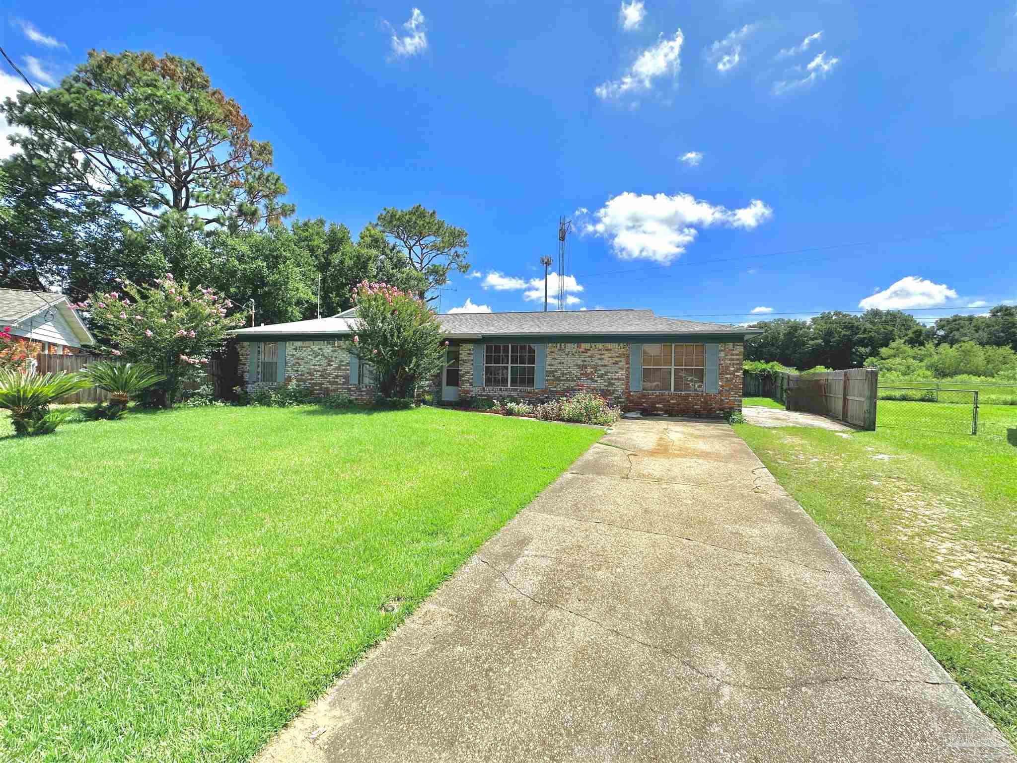 2704 Memphis Cir