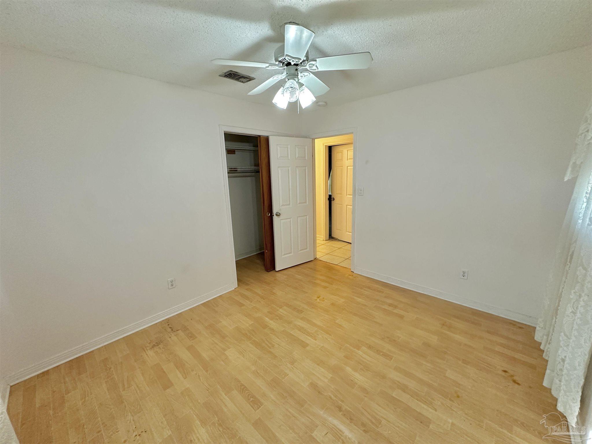 2704 Memphis Cir