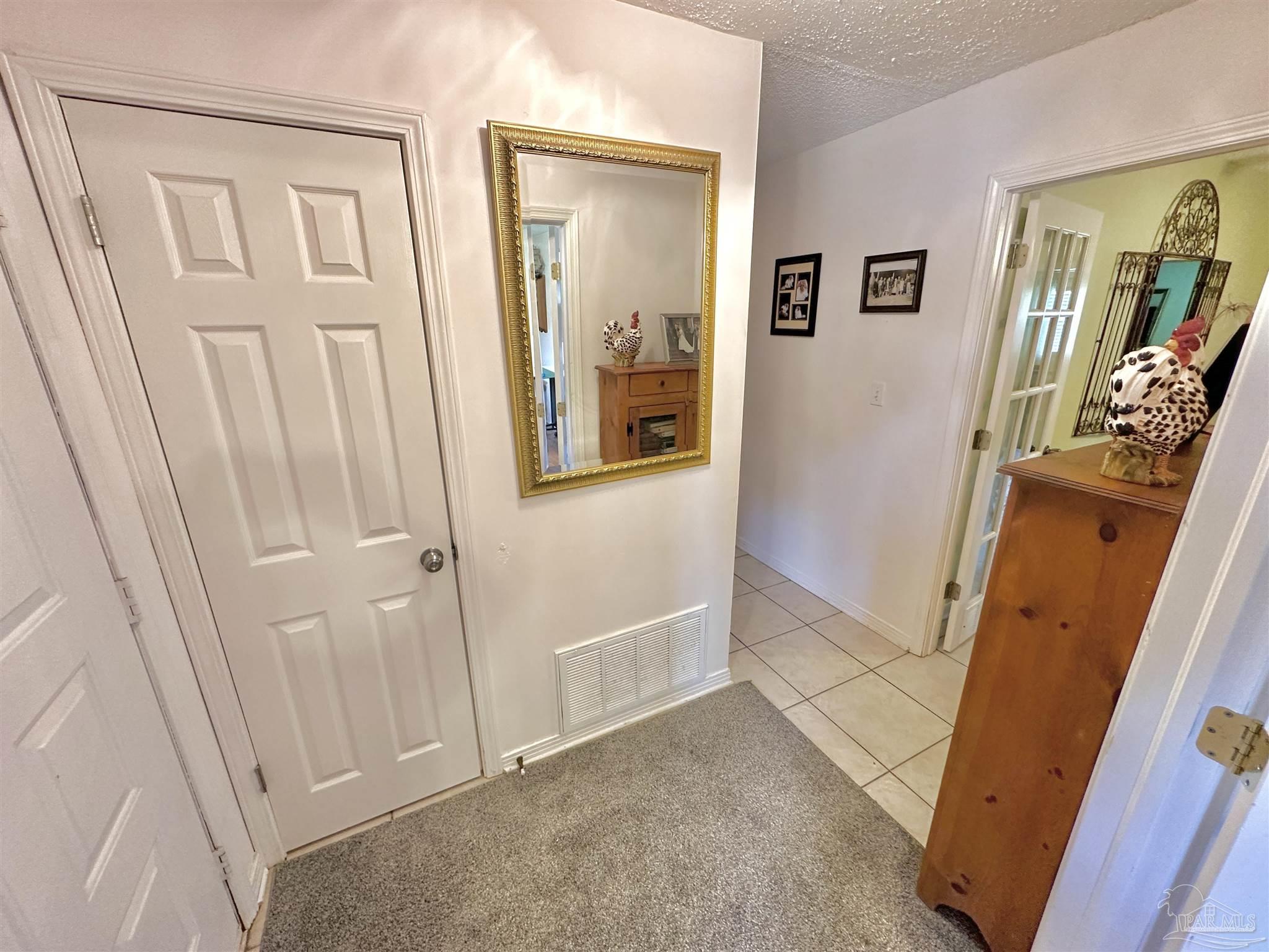 2704 Memphis Cir