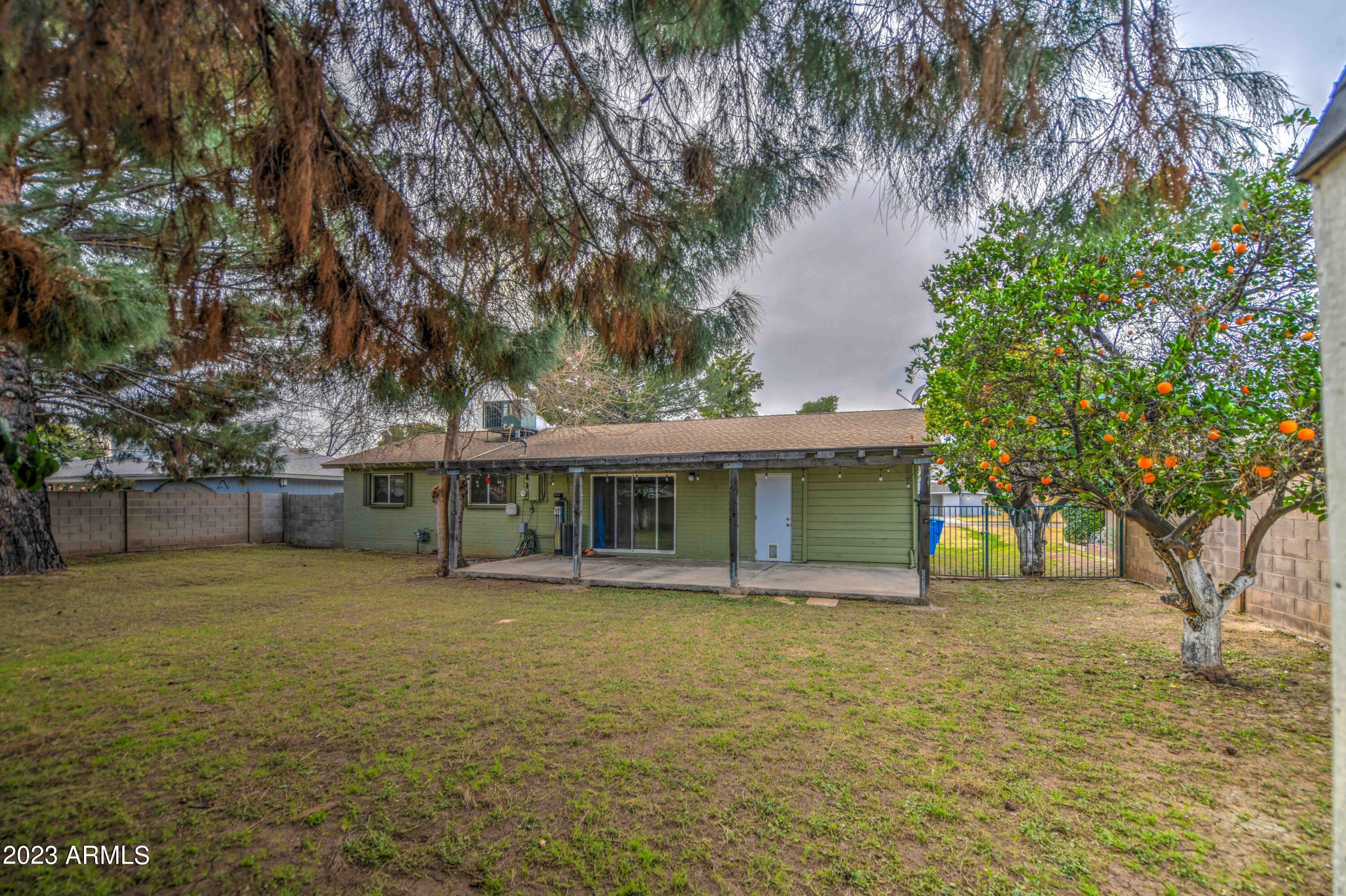 7513 N 18TH Avenue