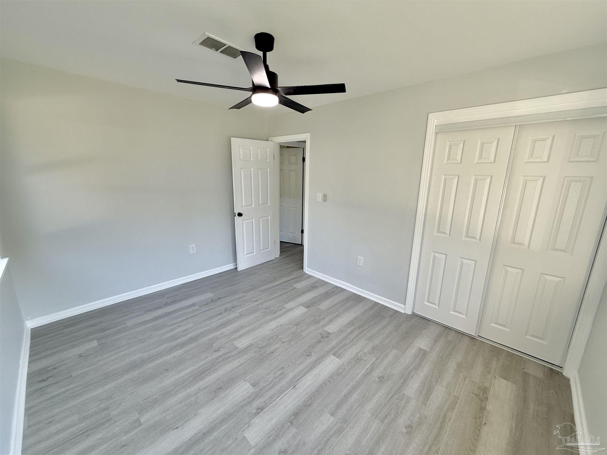 6352 Sunnyside Dr