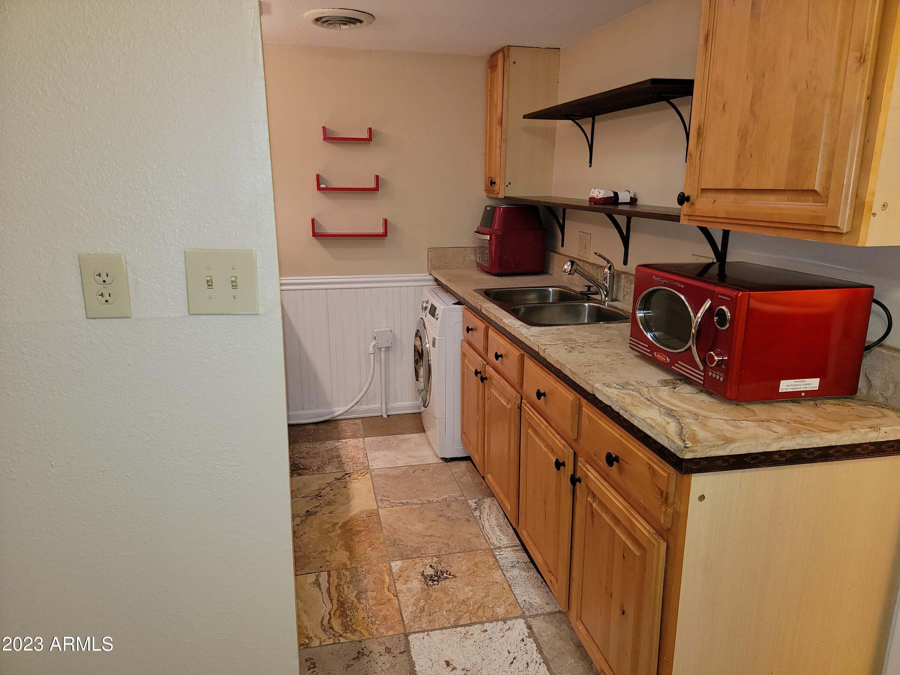3737 E Turney Avenue # 114