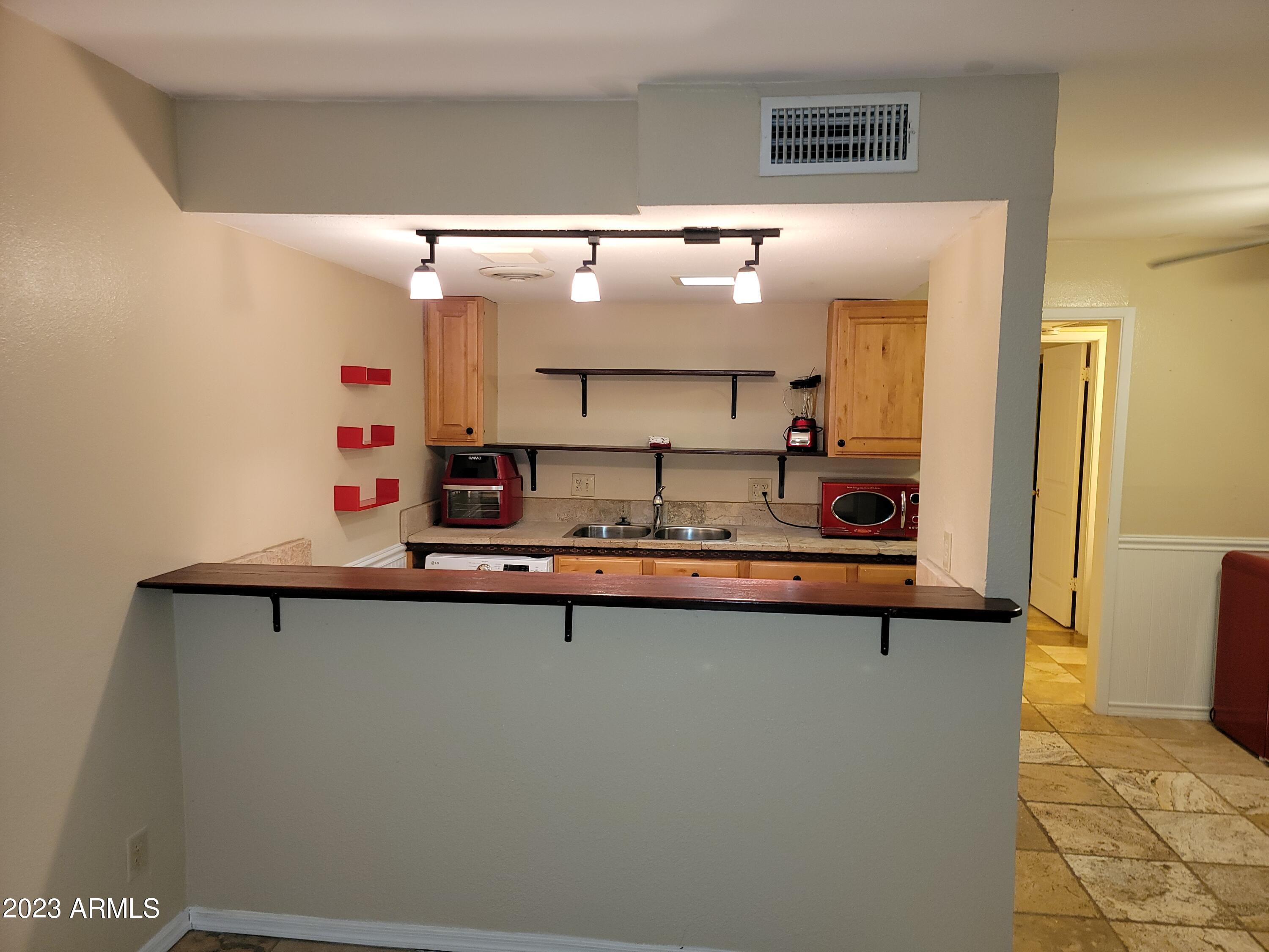 3737 E Turney Avenue # 114
