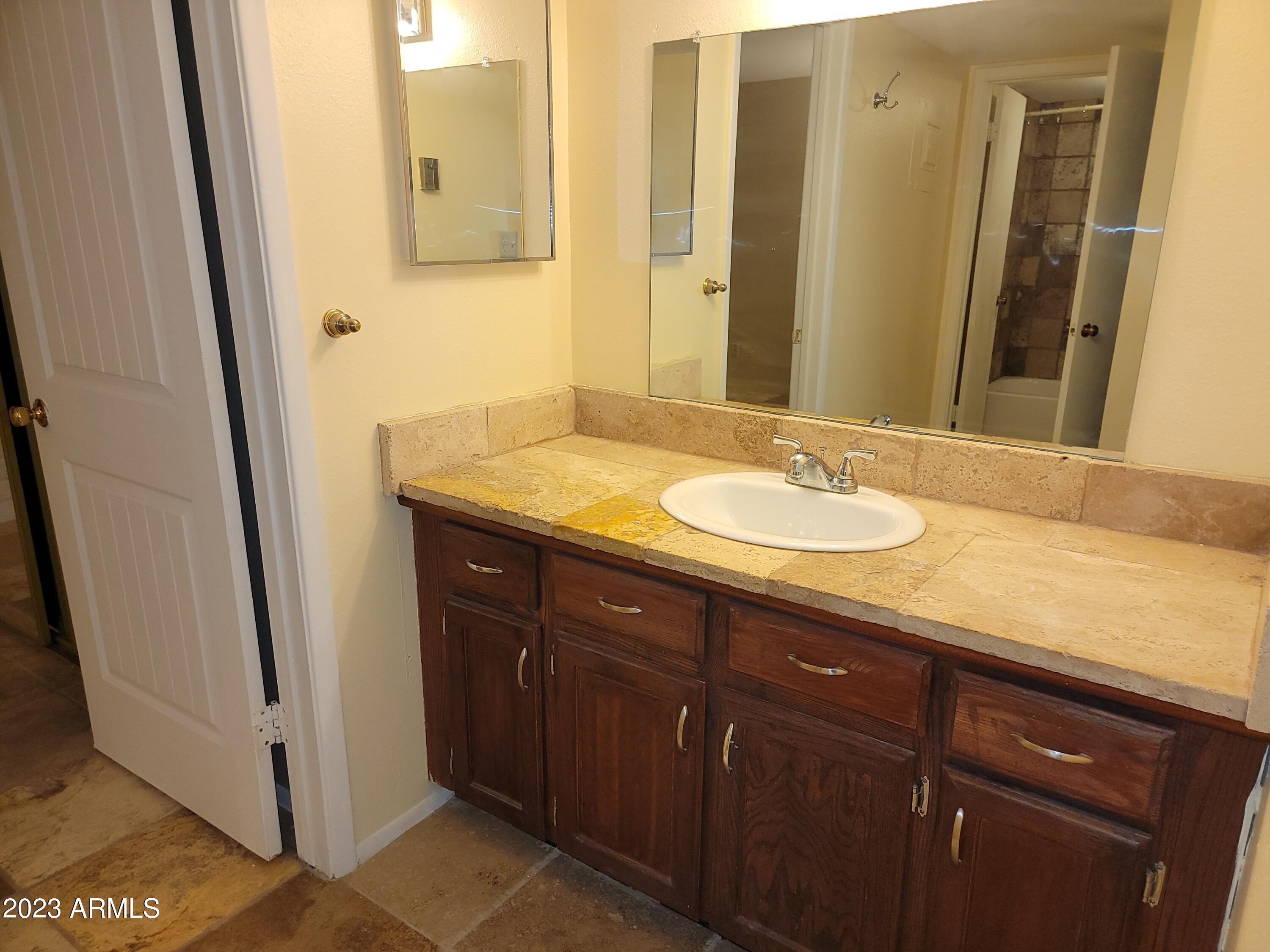 3737 E Turney Avenue # 114