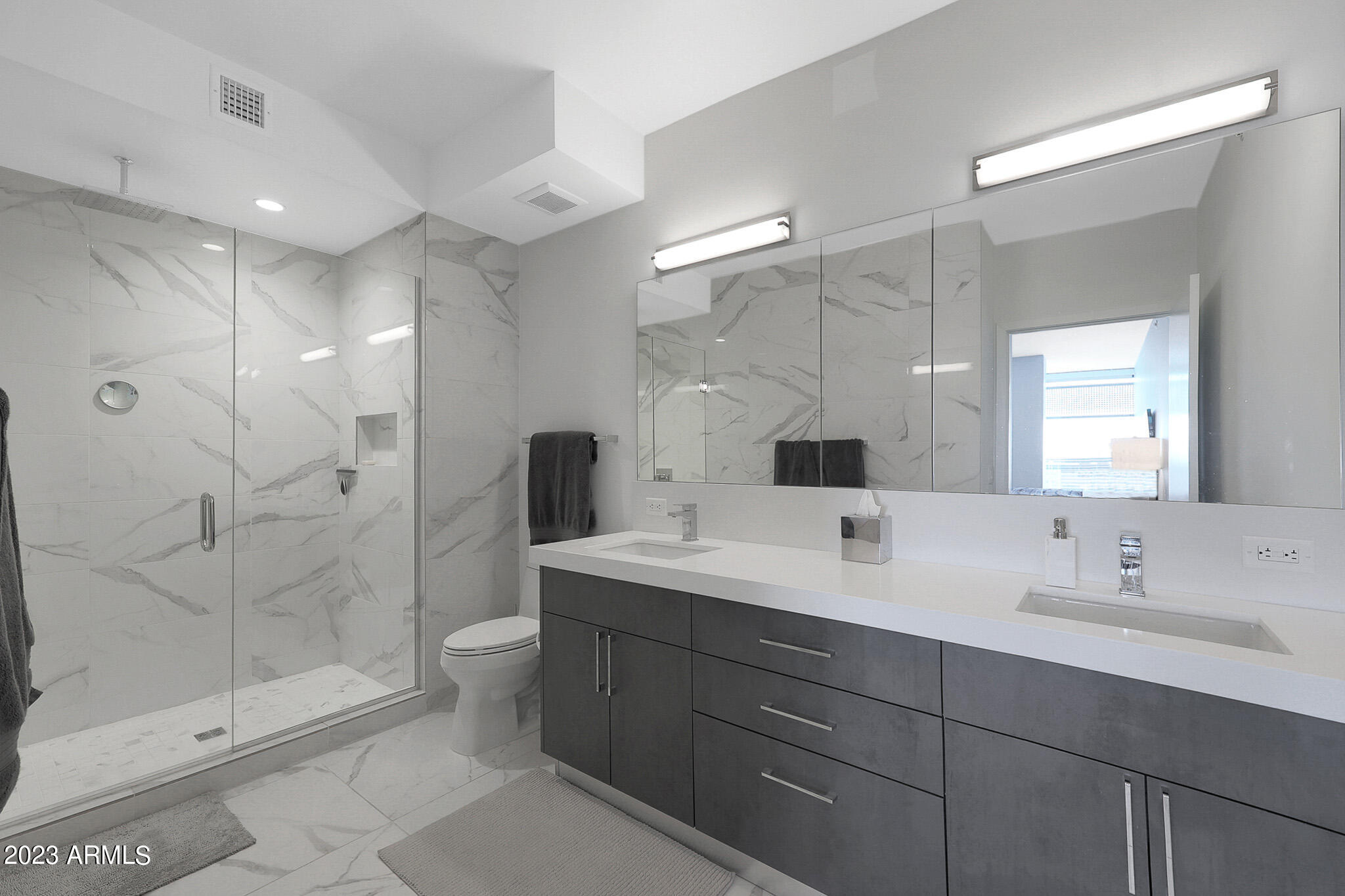 7180 E KIERLAND Boulevard, 917