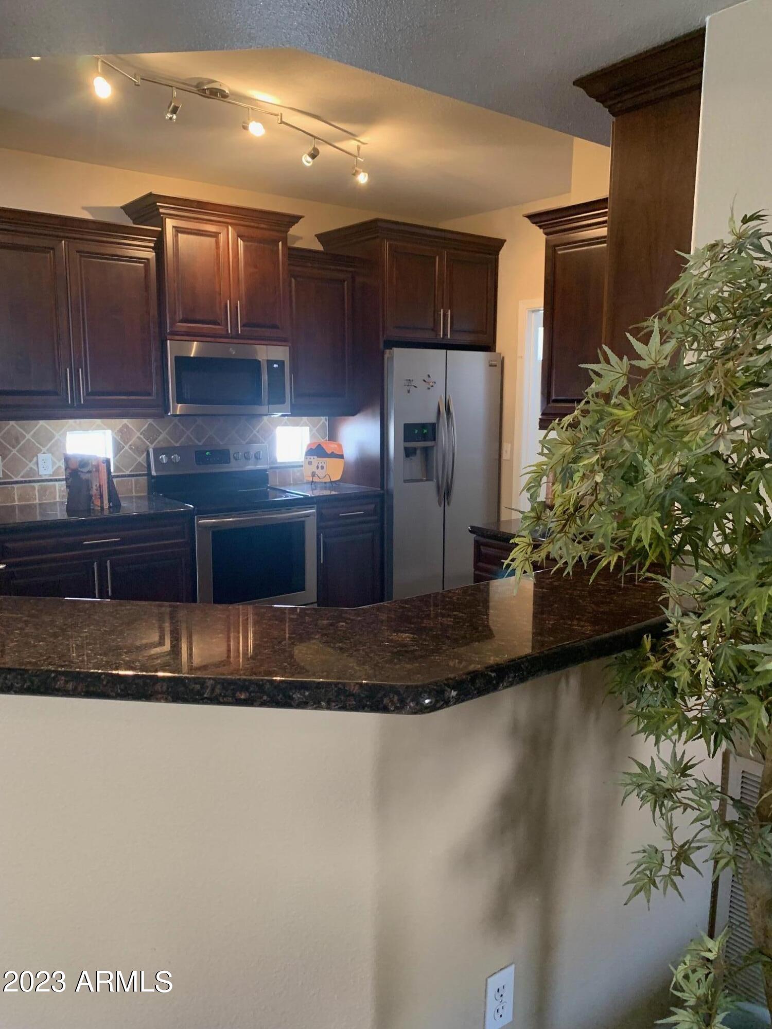 3236 E CHANDLER Boulevard # 2057