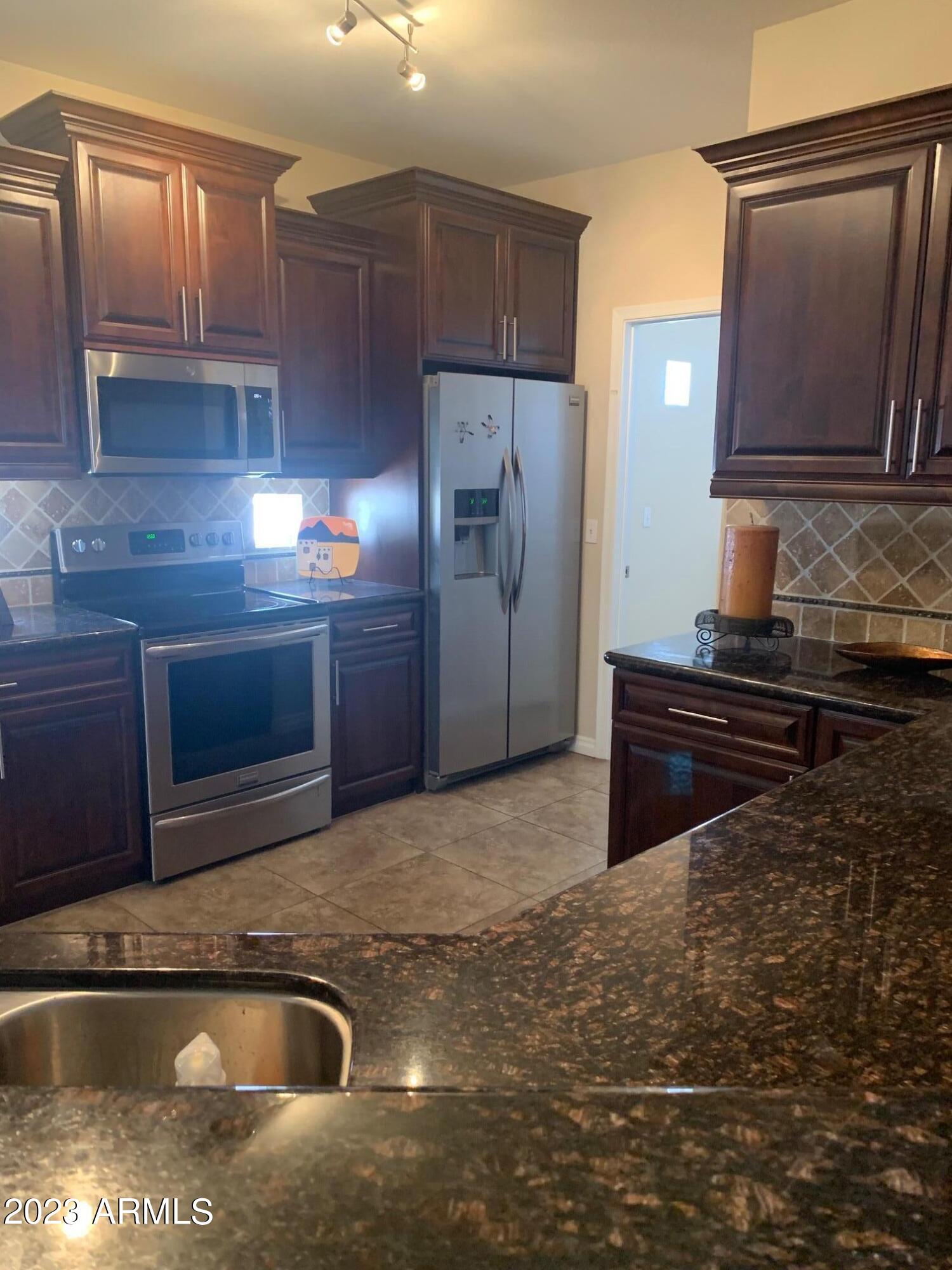 3236 E CHANDLER Boulevard # 2057