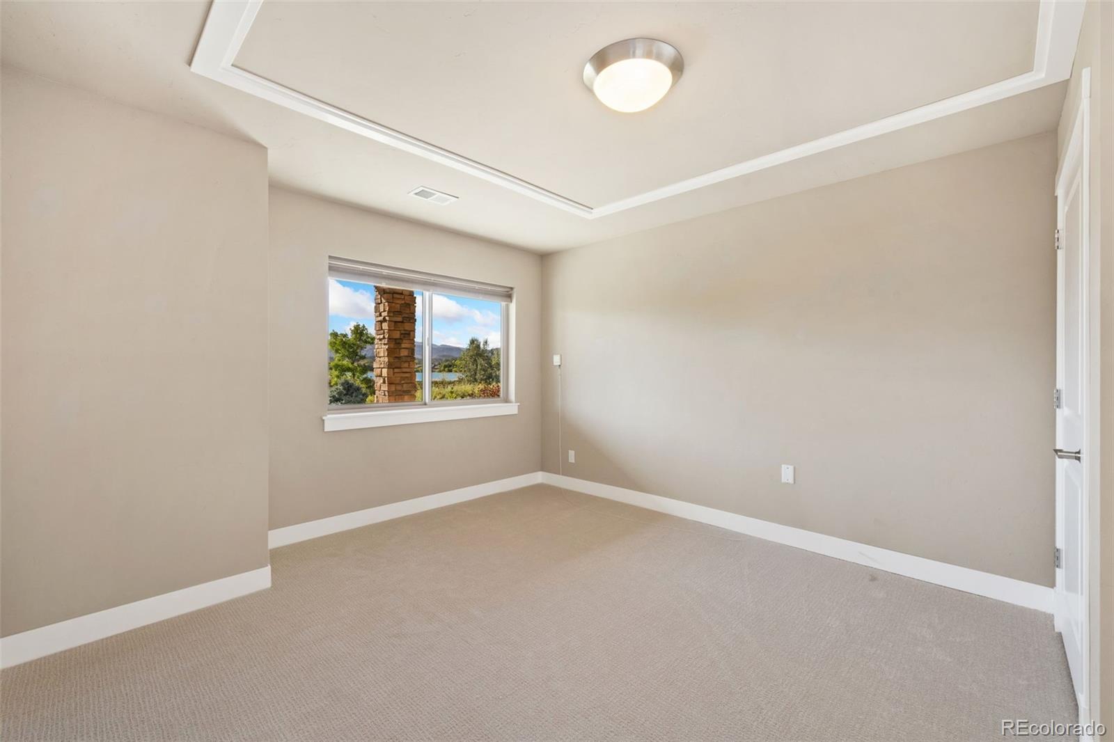 109 Scenic Court