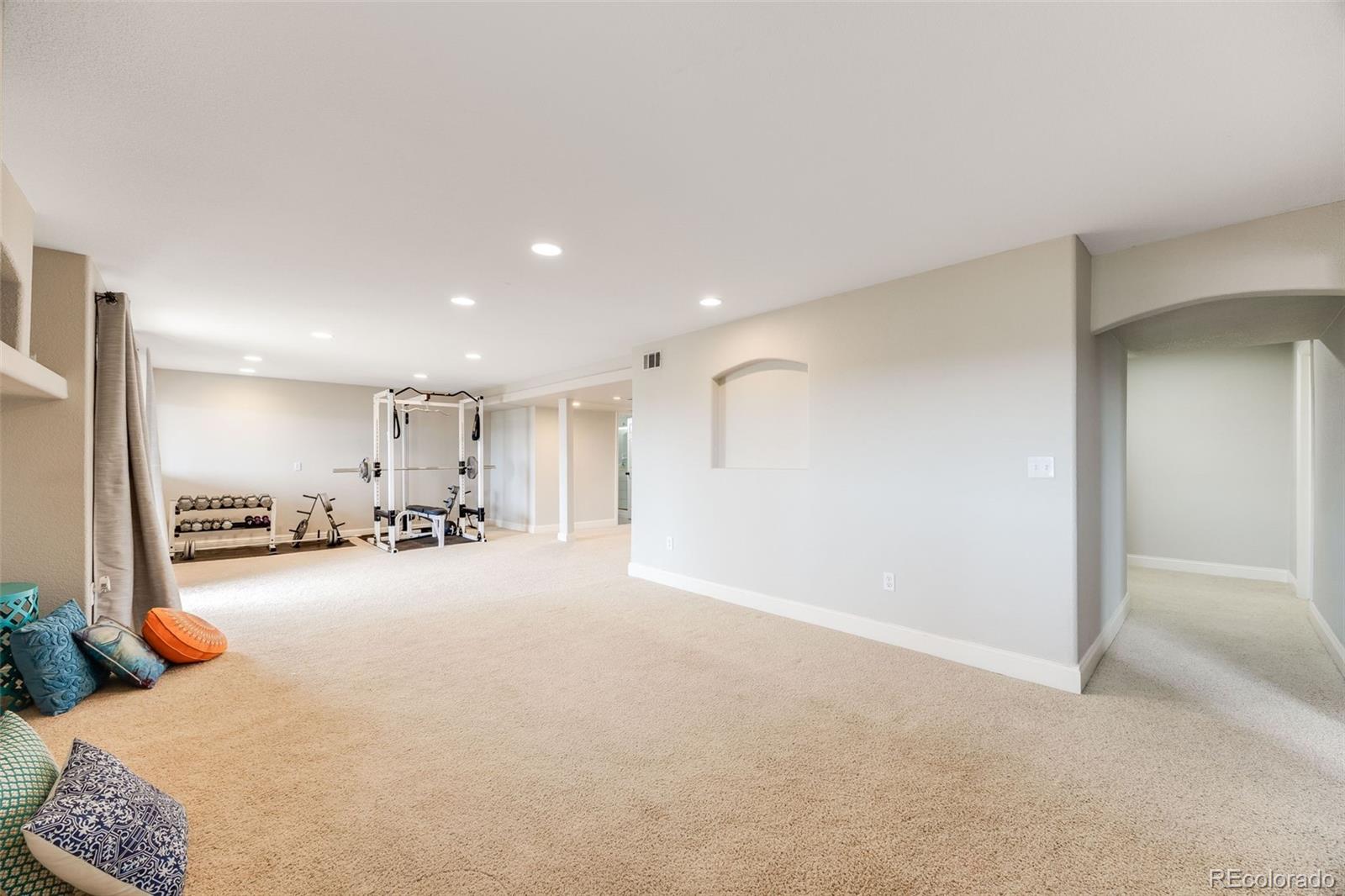 6749 Shannon Trail