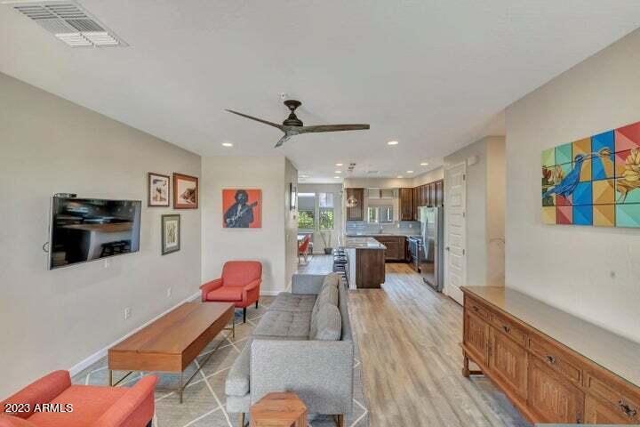 2090 S DORSEY Lane # 1040