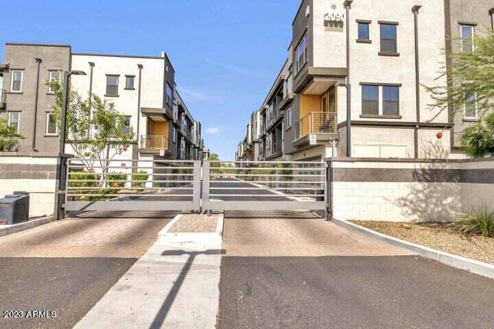 2090 S DORSEY Lane # 1040