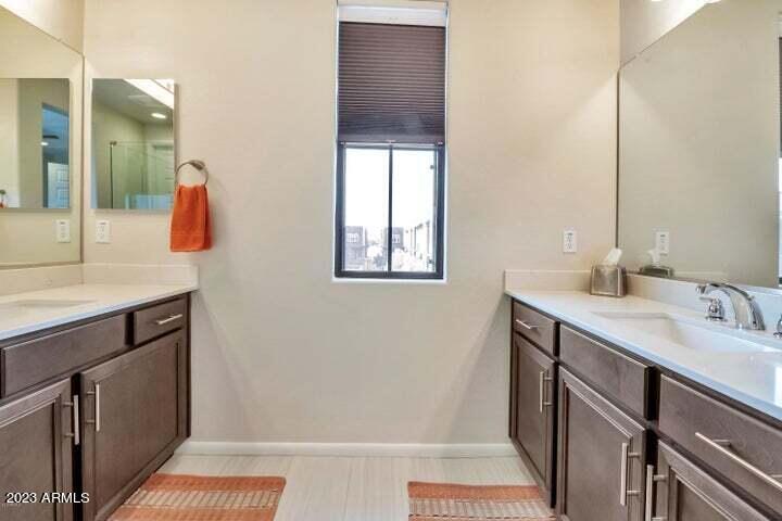 2090 S DORSEY Lane # 1040